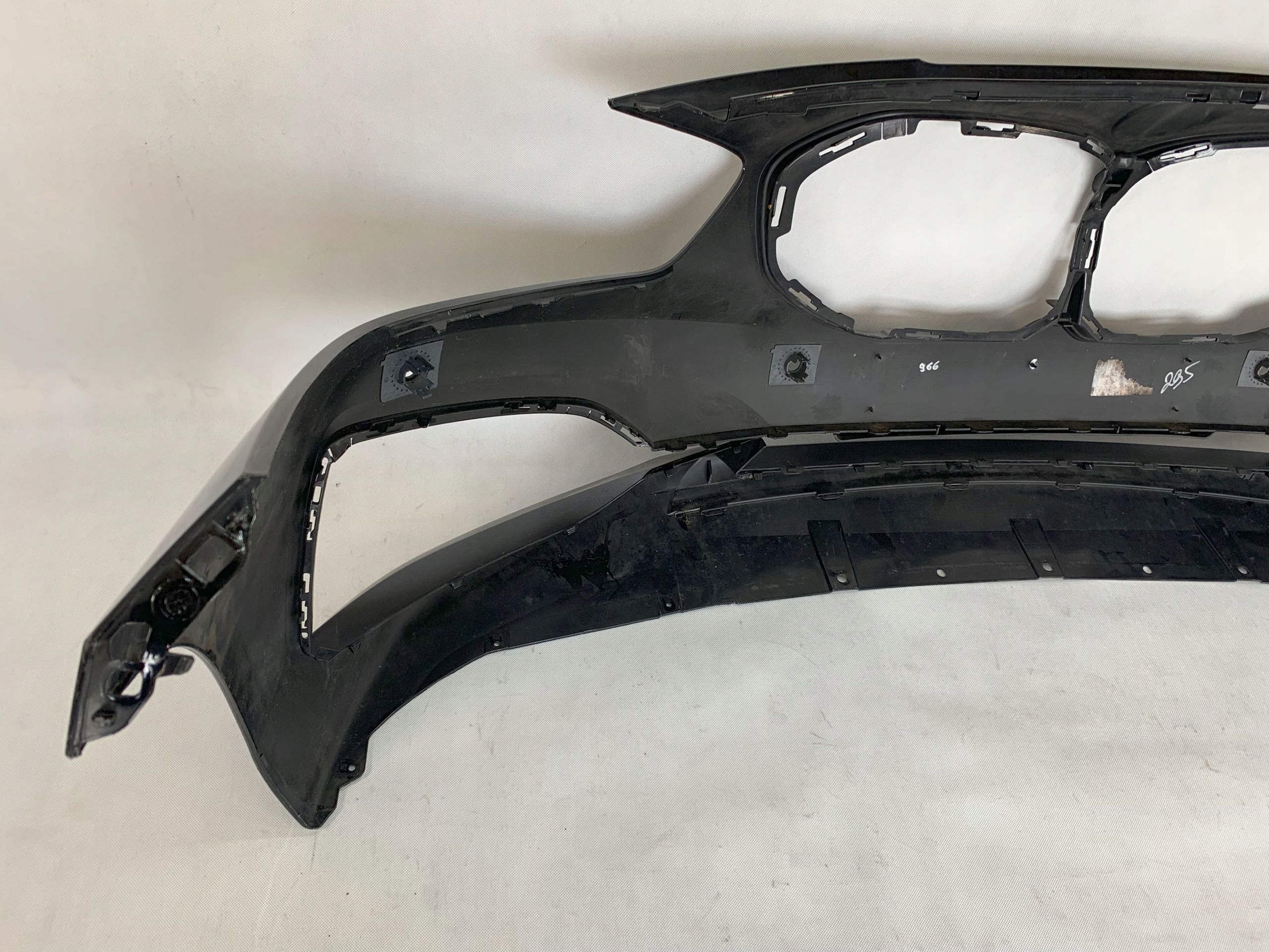 bumper front front BMW 1 and F40 PDC 51117459708 04.25