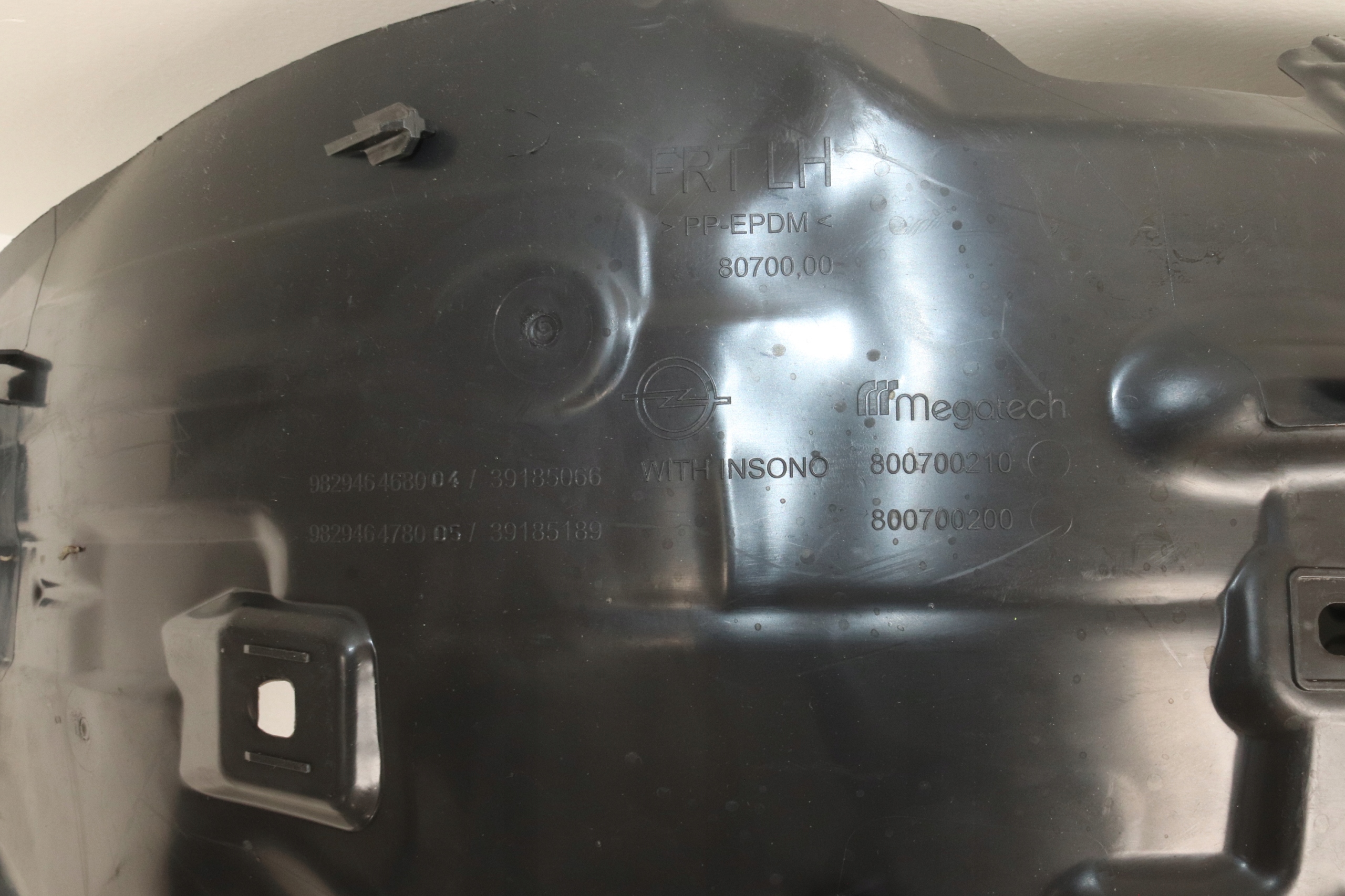 OPEL CORSA F mudguard front left UZYWANE ORYGINALNE GM 9829464680