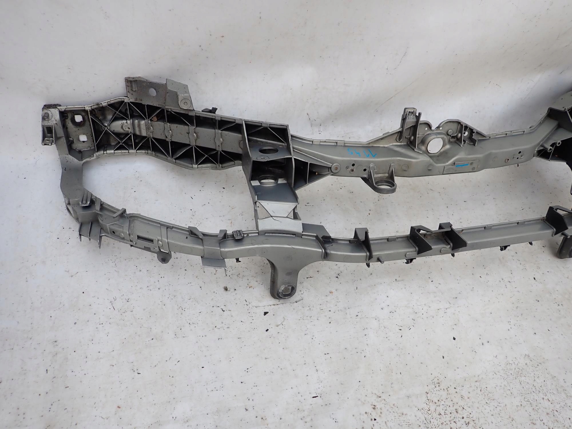 FORD C-MAX and 1 03-10 support panel for radiators pillar