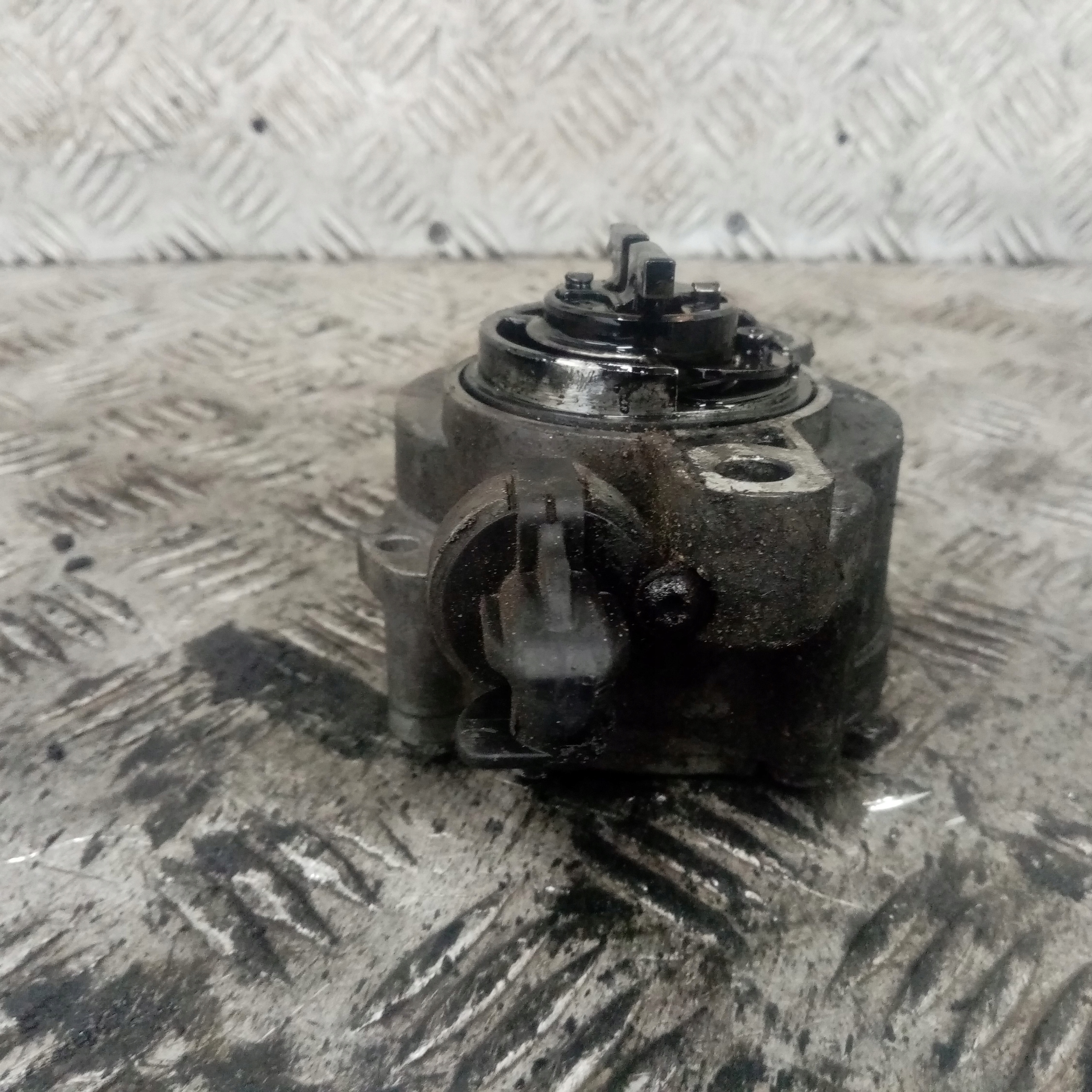 Pompa VACUM VAKUM FORD FOCUS MK2 D156-2B