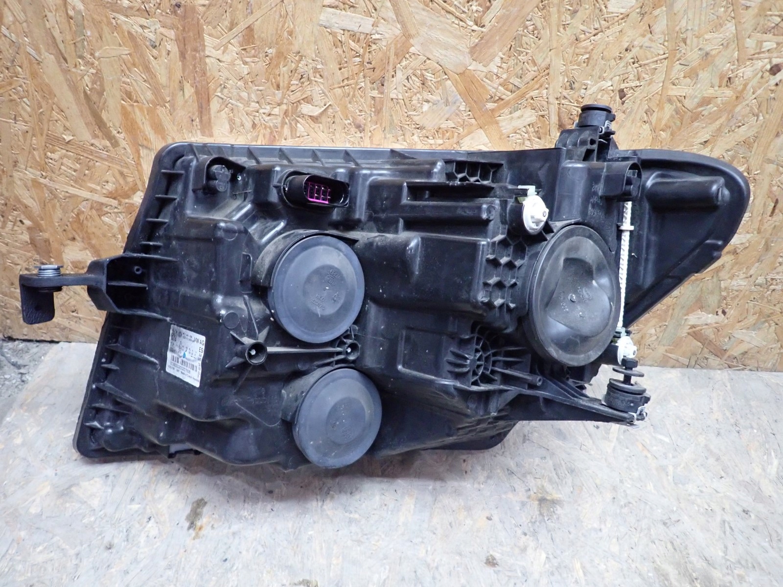 light right REFLEKTOR right VW VOLKSWAGEN CRAFTER 2 II 7C MAN TGE 2016