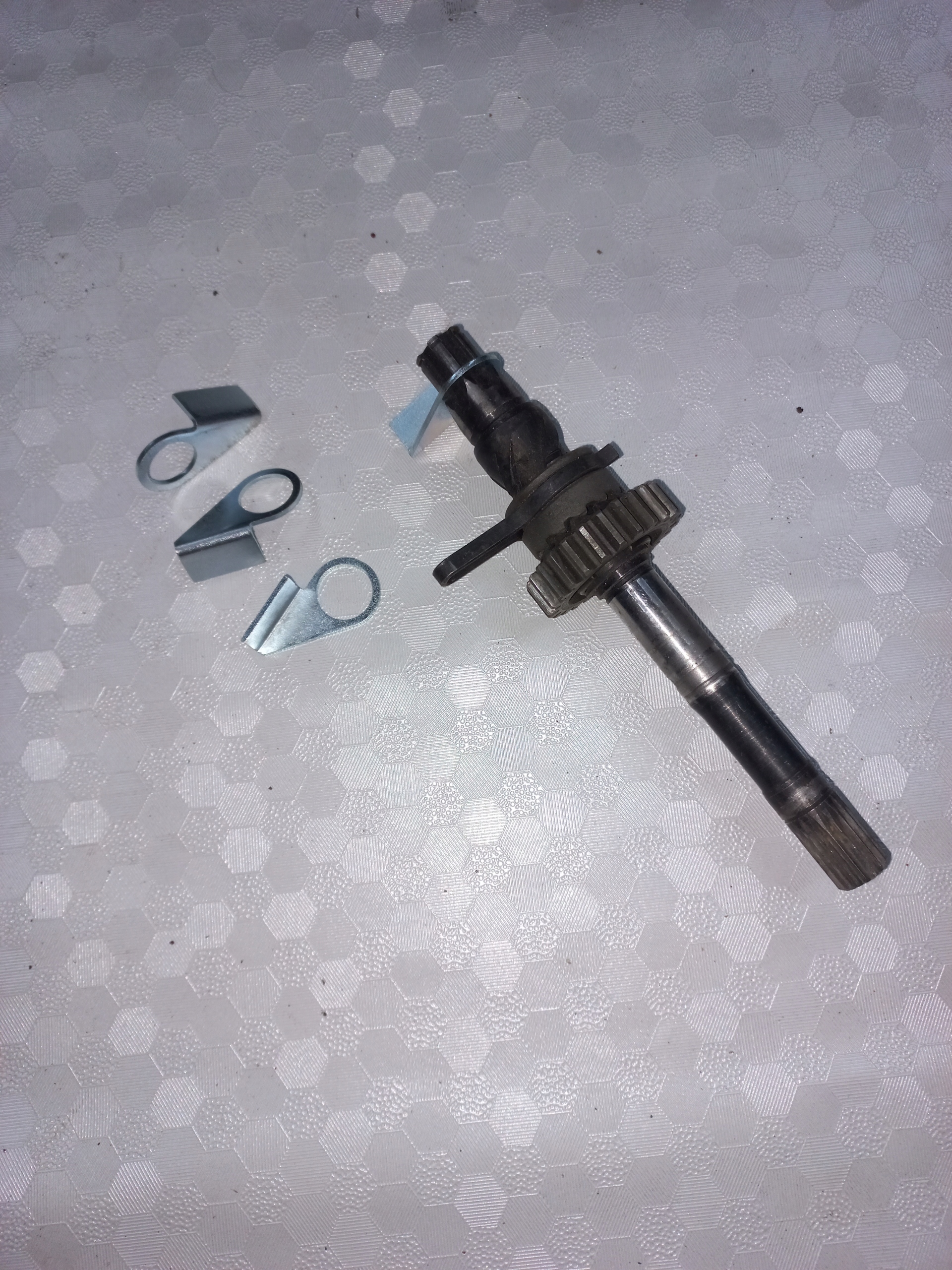 BLOKADA BLASZKA STARTERA KOMAR MOTORYNKA 023 ROMET