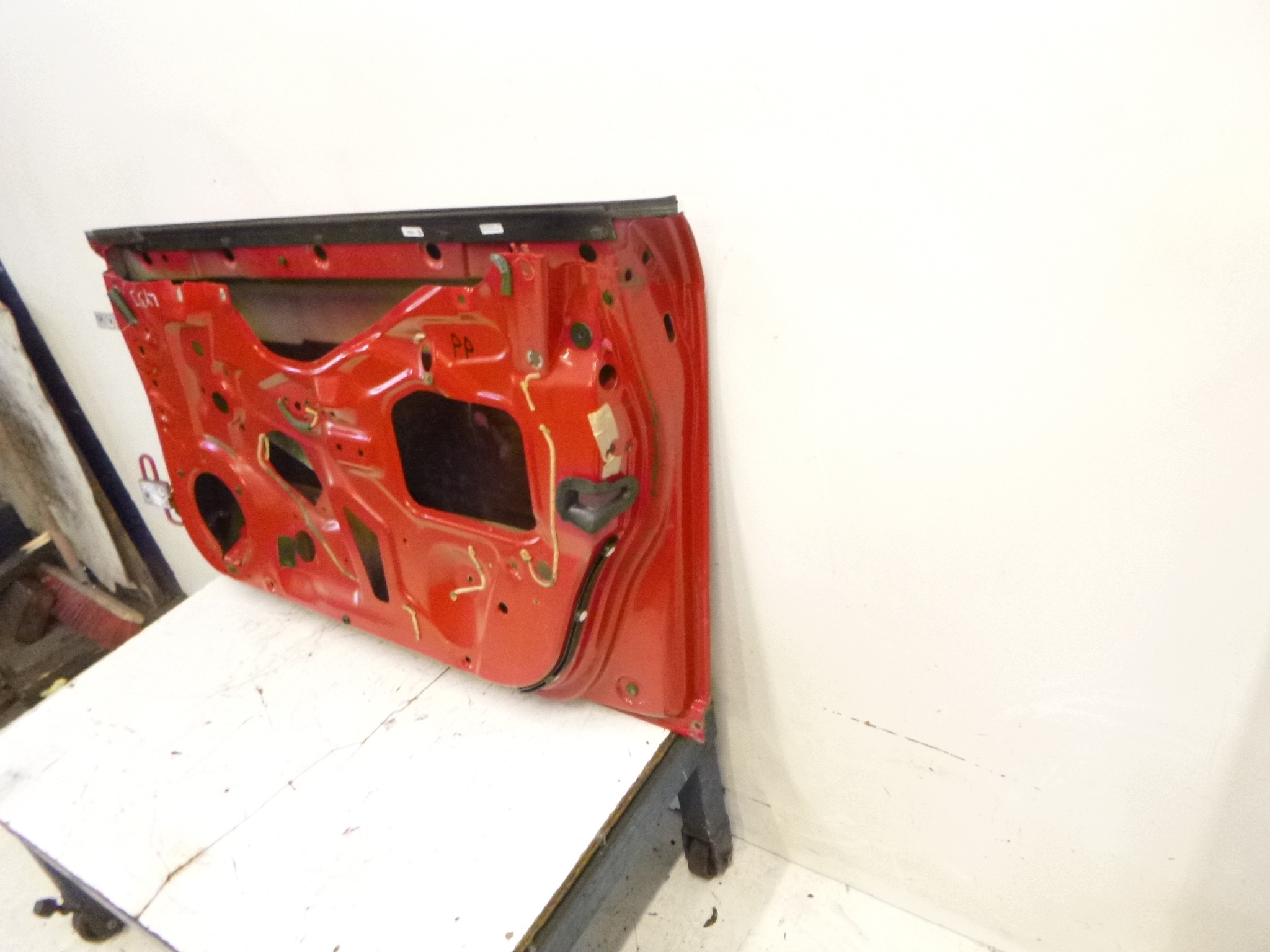 door front right AUDI A4 B7 kombi S-LINE LY3J 2007
