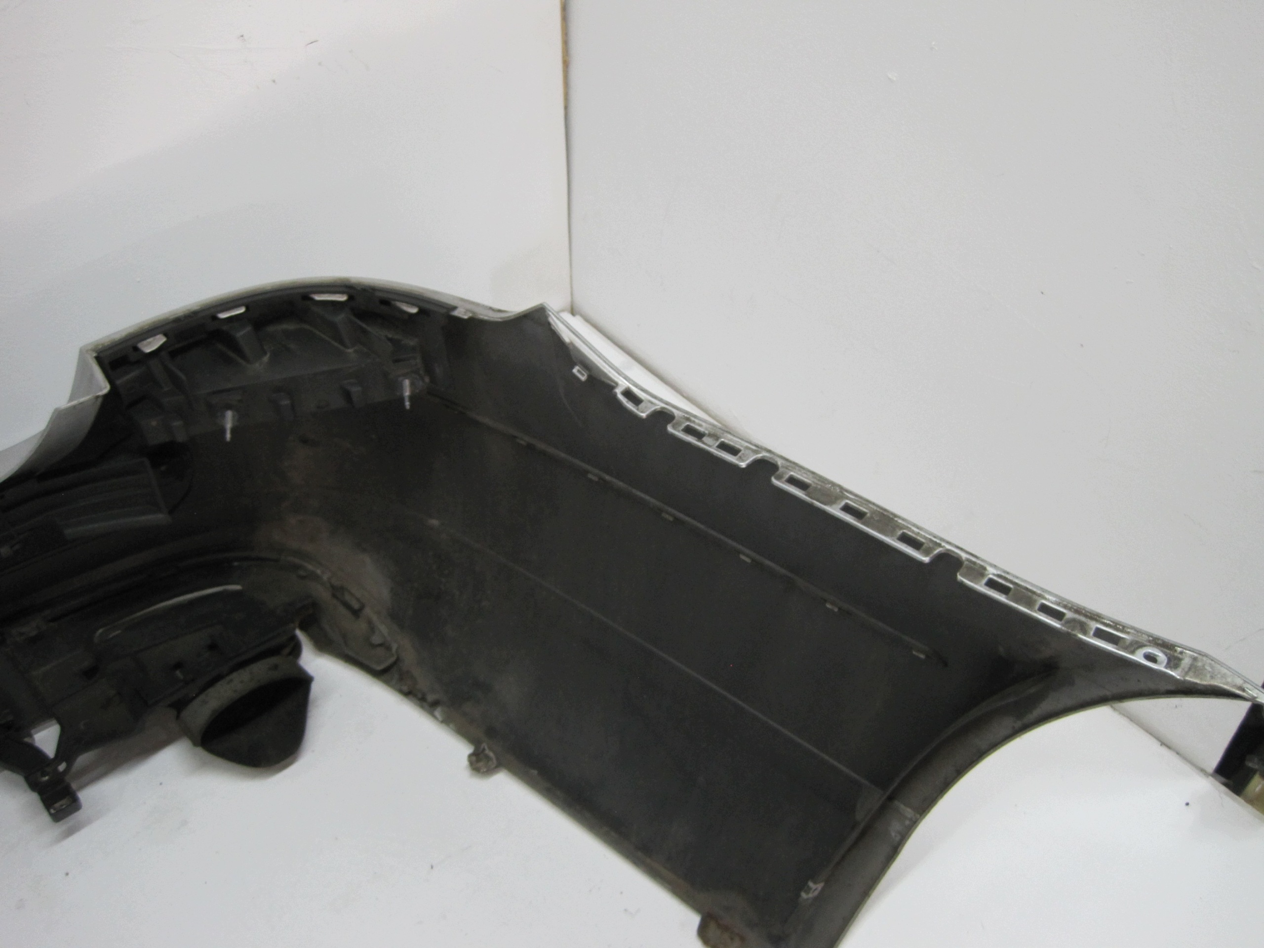 bumper Mercedes E class 212 4 X PDC sedan rear part