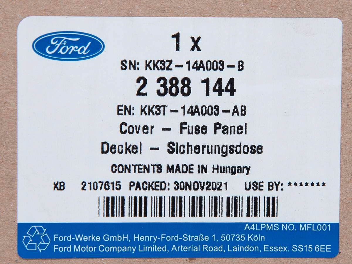 OBUDOWA SKRZYNKI BEZPIECZNIKÓW DOLNA TRANSIT 19- Typ samochodu Samochody dostawcze