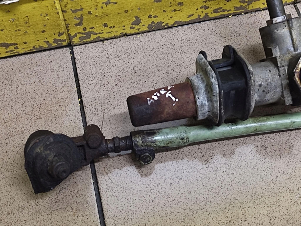 OPEL ASTRA F servo control 90372611