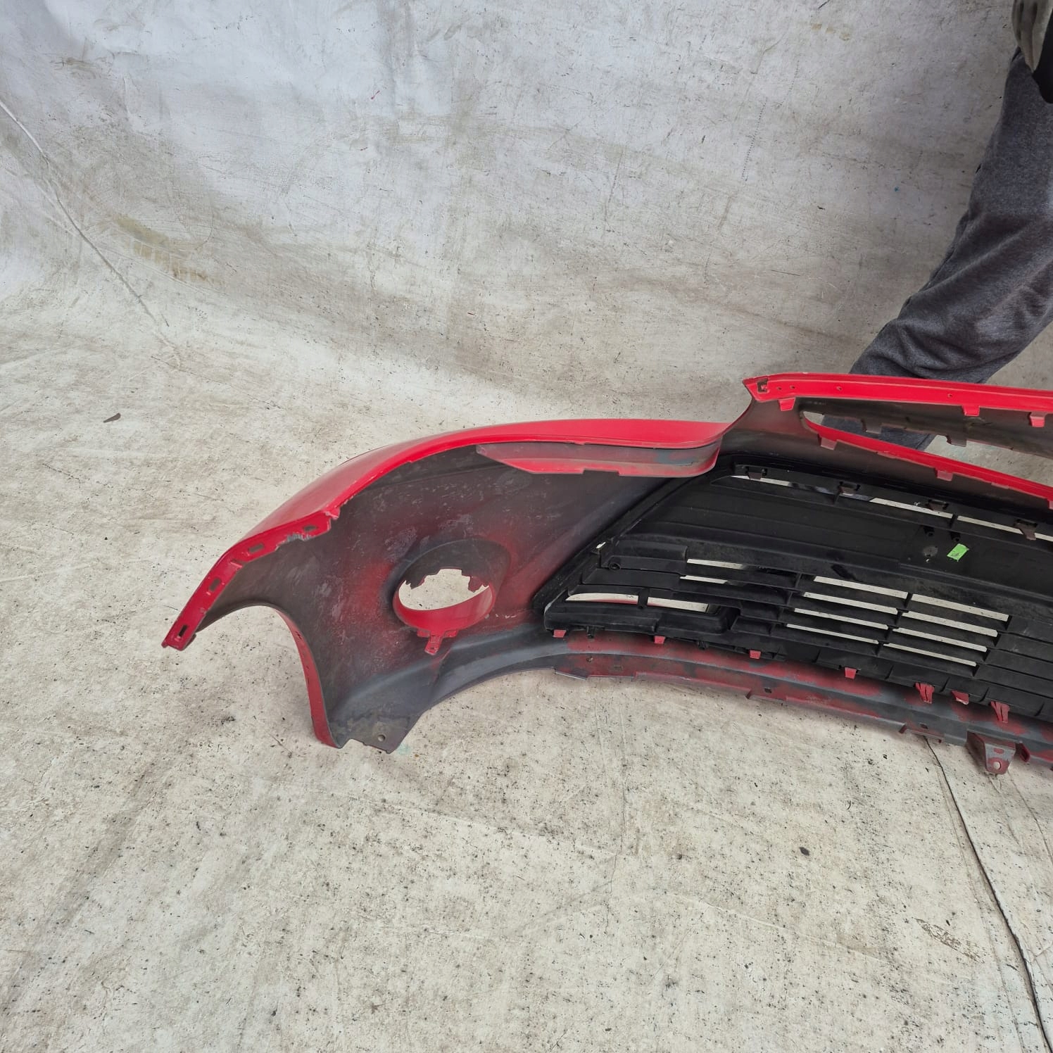 TOYOTA AYGO and LIFT 12-14 bumper front front