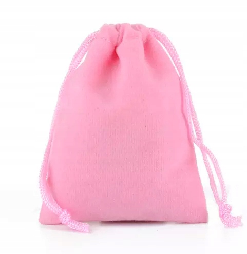 AKSAMITNY WORECZEK KOŚCI MONETY SAKIEWKA 10 x 15CM