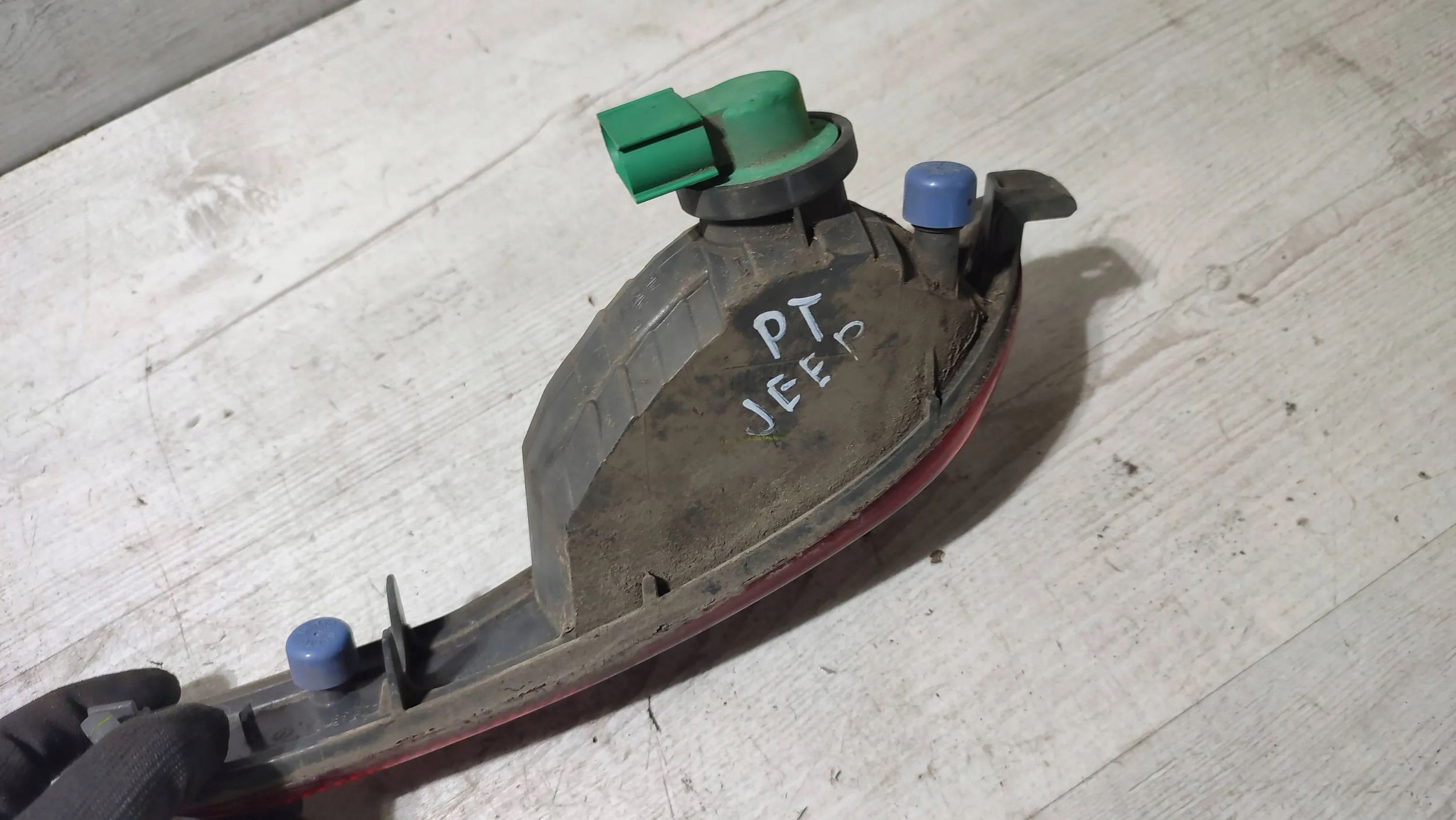 Jeep Cherokee 2015 rear part side right light rear