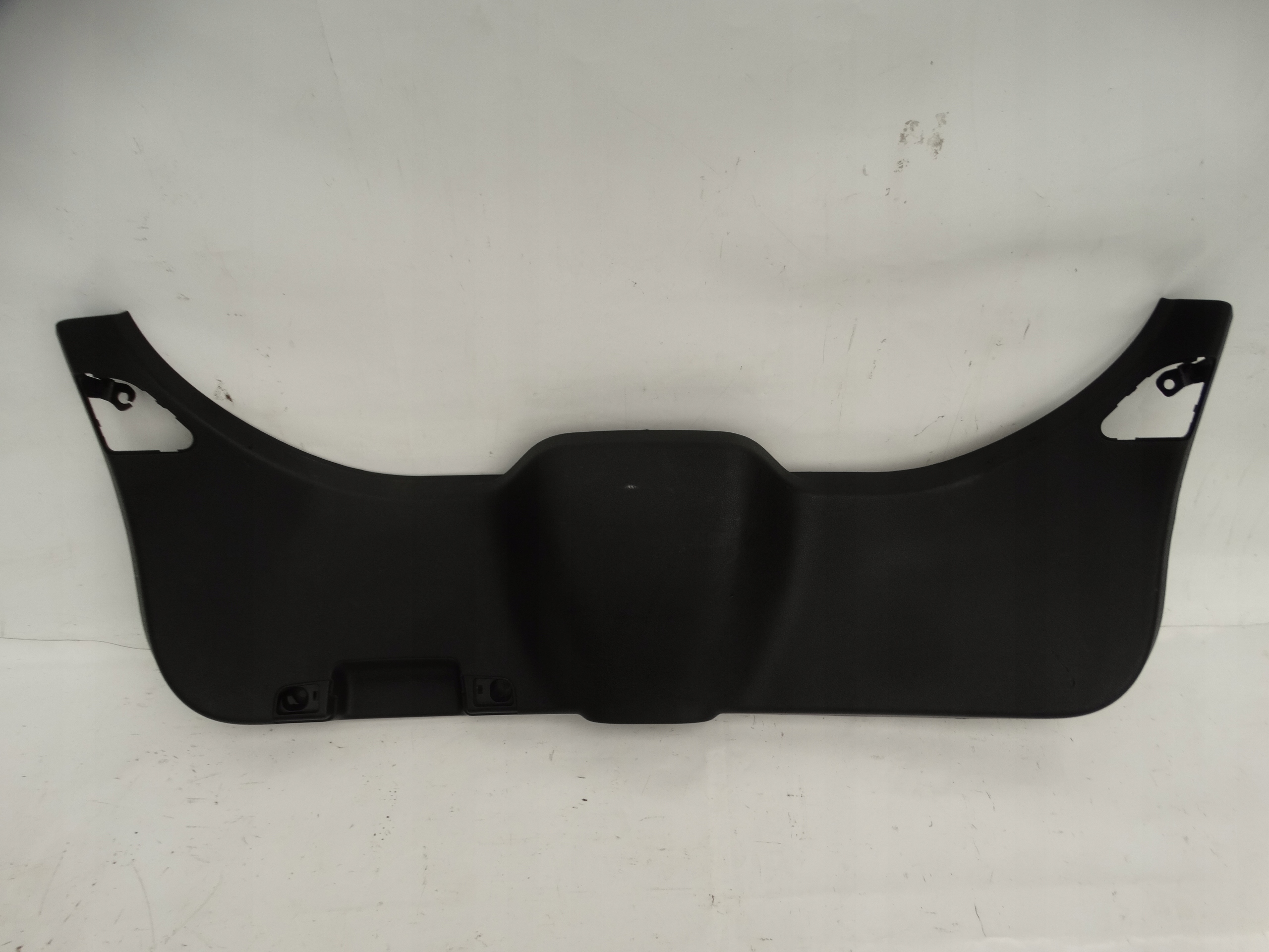 OSŁONA TAPICERKA KLAPY BAGAŻNIKA FORD KUGA MK1