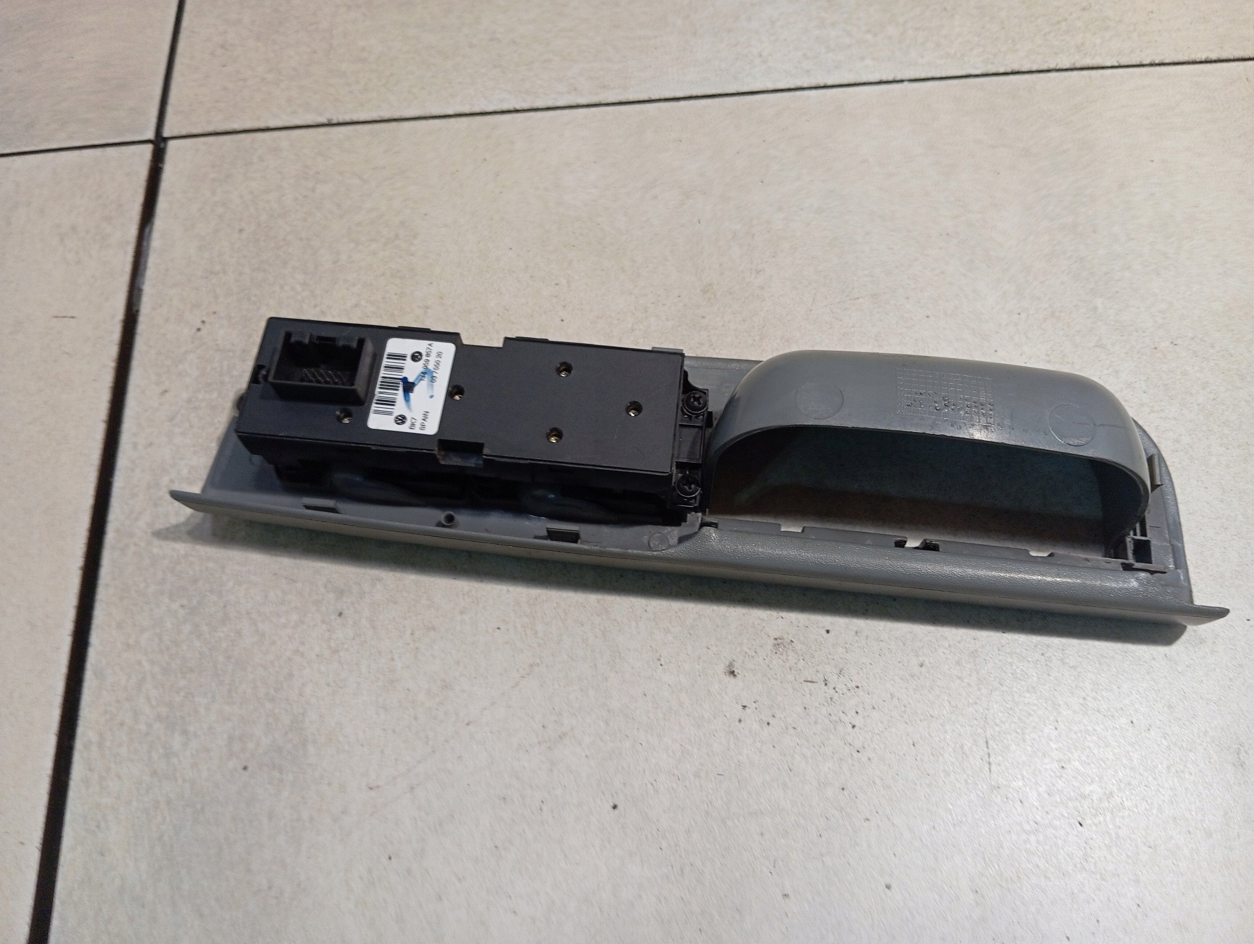 PANEL window control switch left front SKODA OCTAVIA 1.9 TDI IJ4959857A