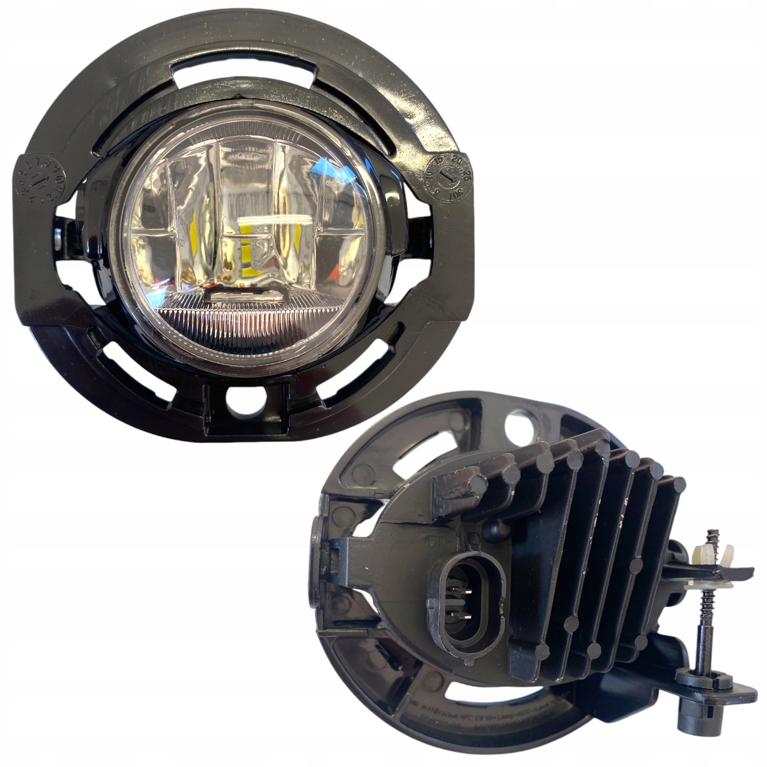 Halogen mlhová lampa jeep 68228884AC Cherokee WK2 charger