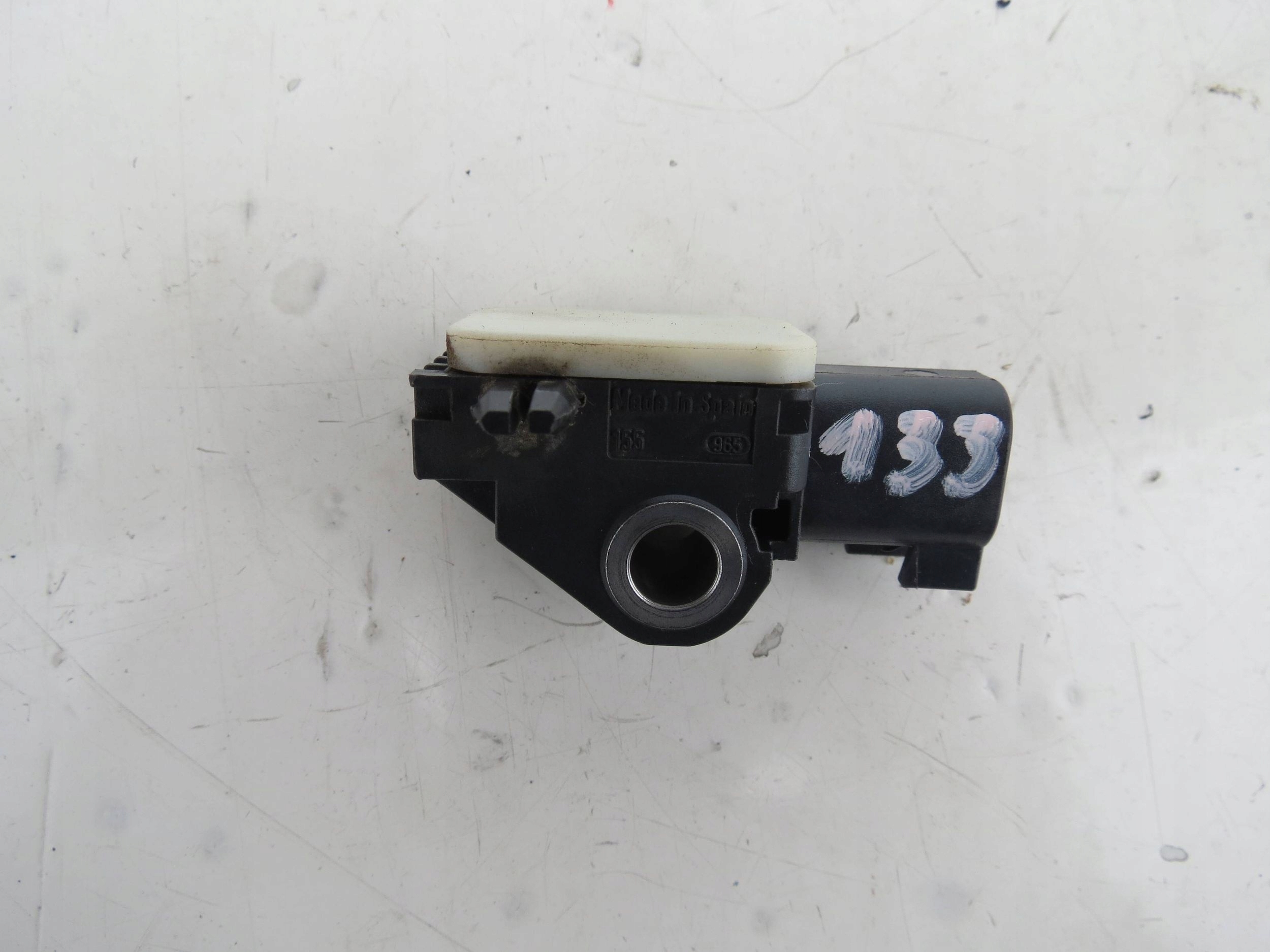 impact sensor VOLVO V70 lll 3.2 B R6 243 KM 07-16r 31264395