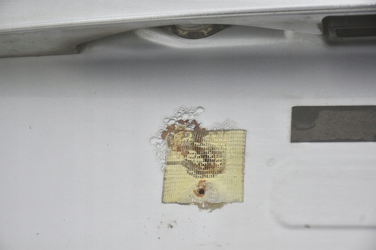 boot doors * rear part HONDA FR-V NH623M