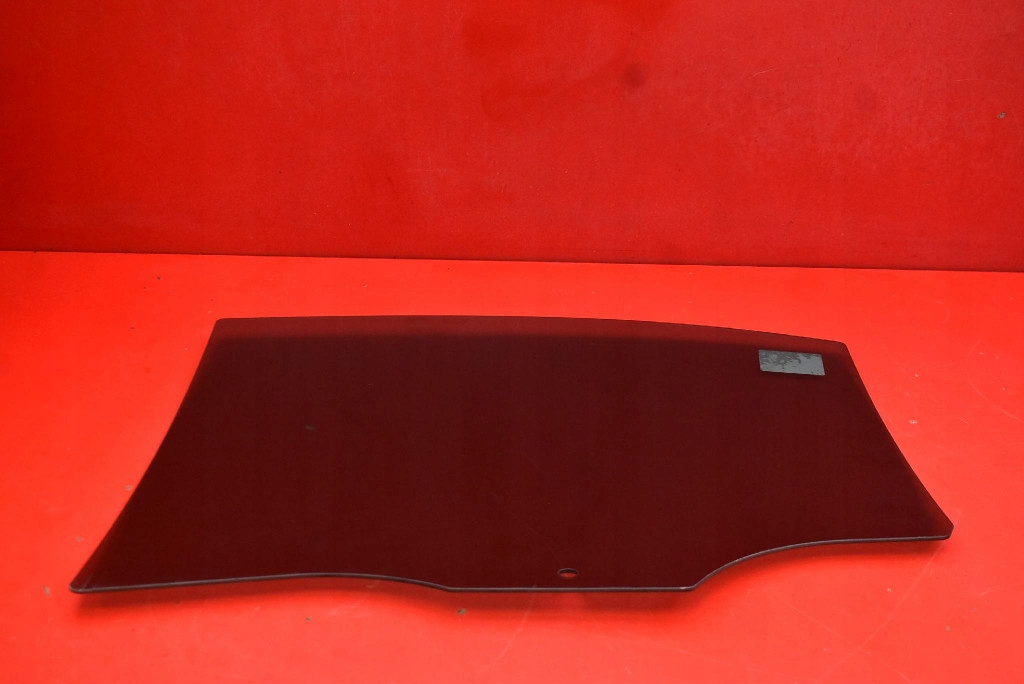 window side right rear part rear SKODA OCTAVIA 4 IV HB 19-24