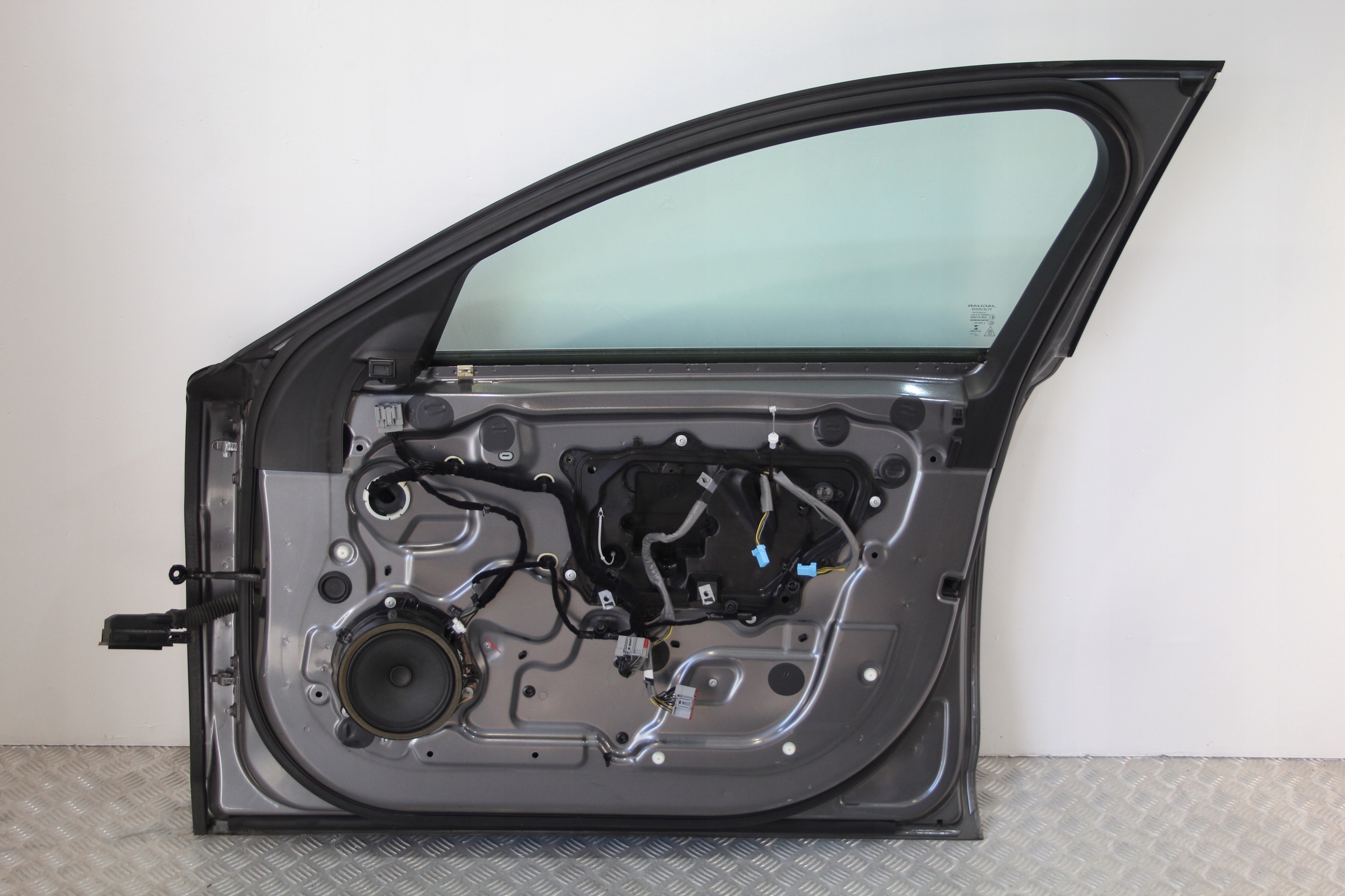 door right front front JAGUAR XF II 2 X260