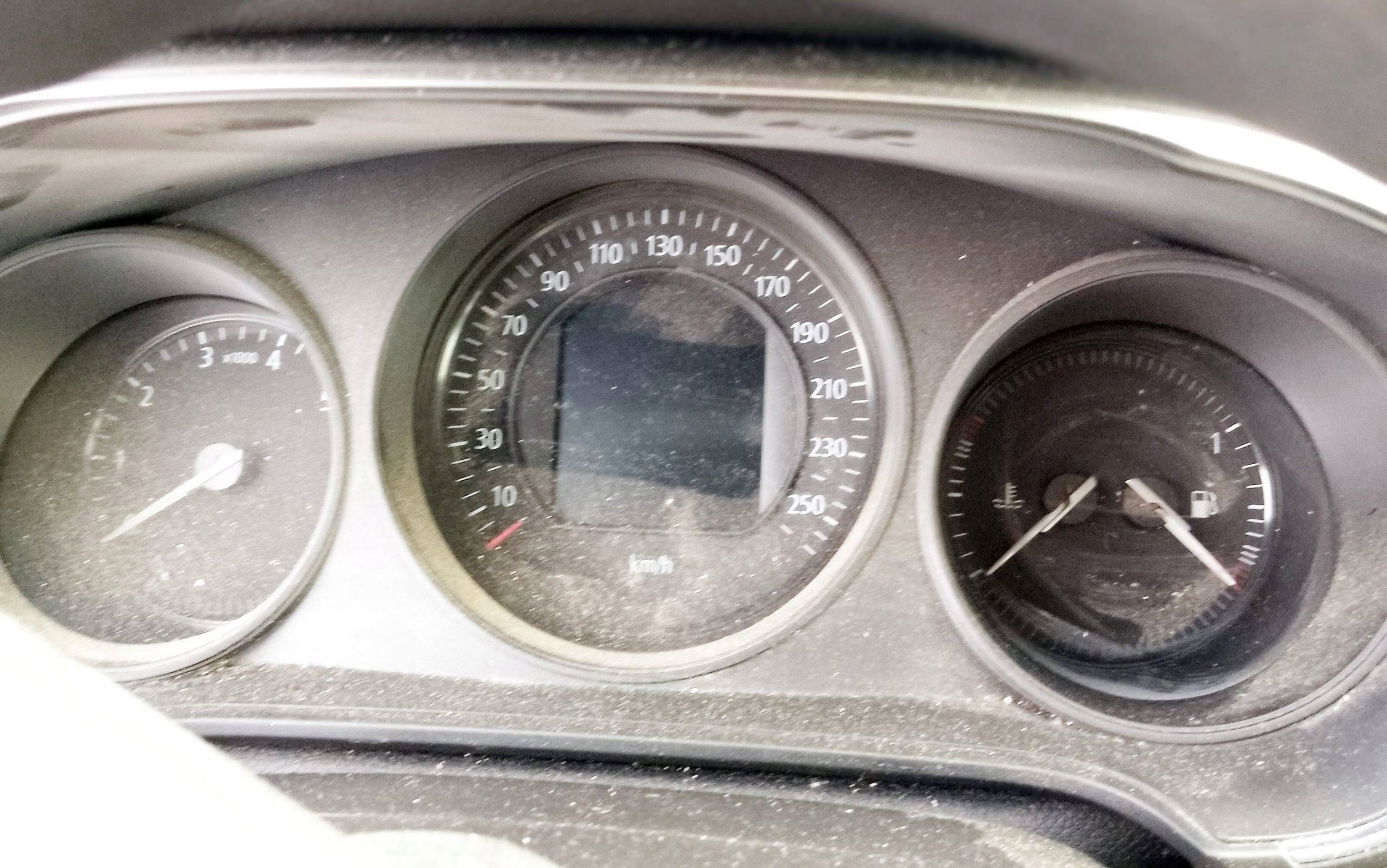 renault MEGANE IV спидометр