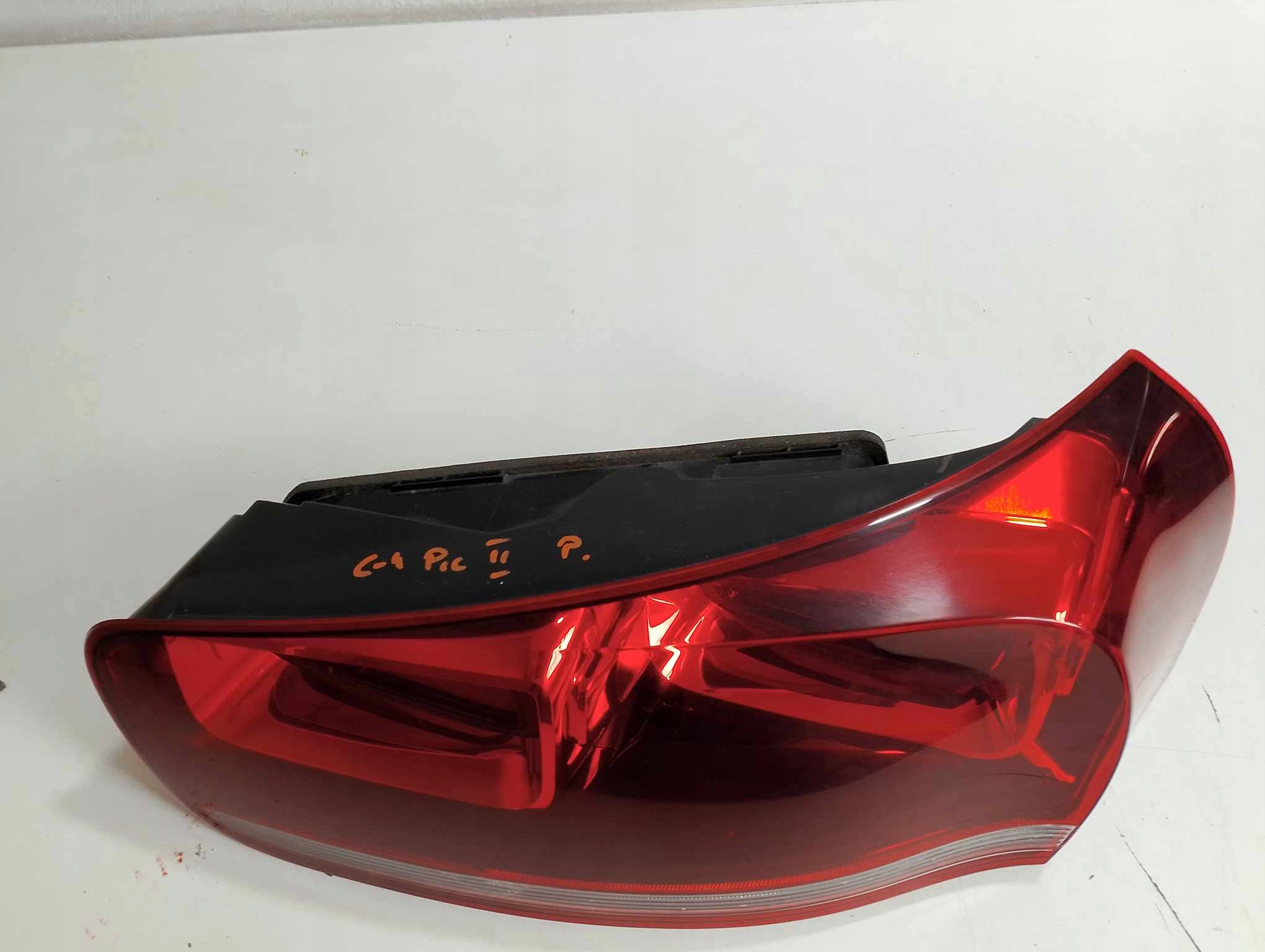 CITROEN C4 PICASSO II LAMPA PRAWA TYŁ LED Producent części Citroen OE