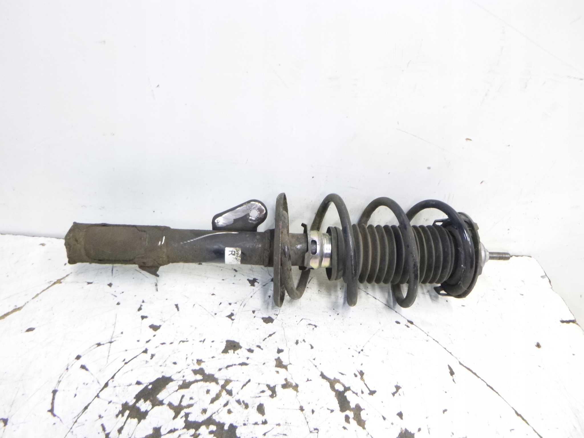 shock absorber front right Ford C-MAX 1.8 2005r.