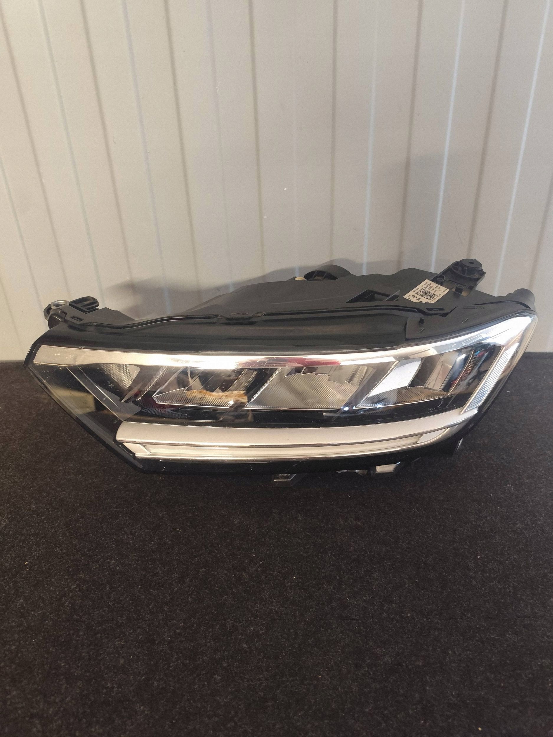 VW T-ROC LIFT 2GA light front left FULL LED 2GA941005F dismantling