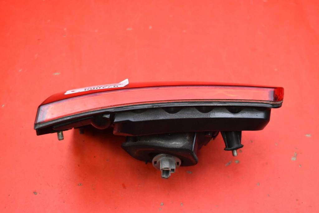 фонарь правый CITROEN C-CROSSER 07-13