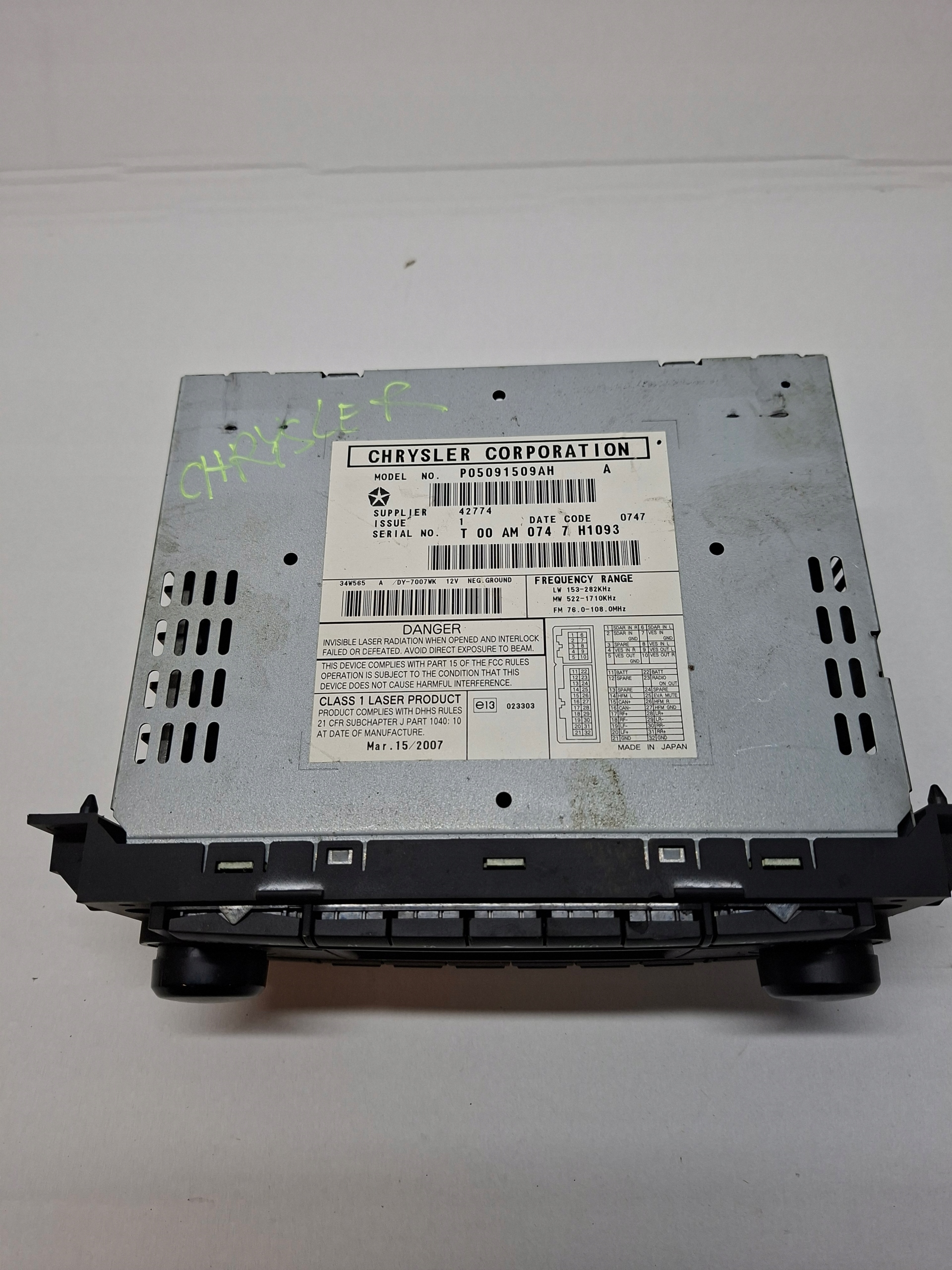 RADIO FABRYCZNE CHRYSLER P05091509AH