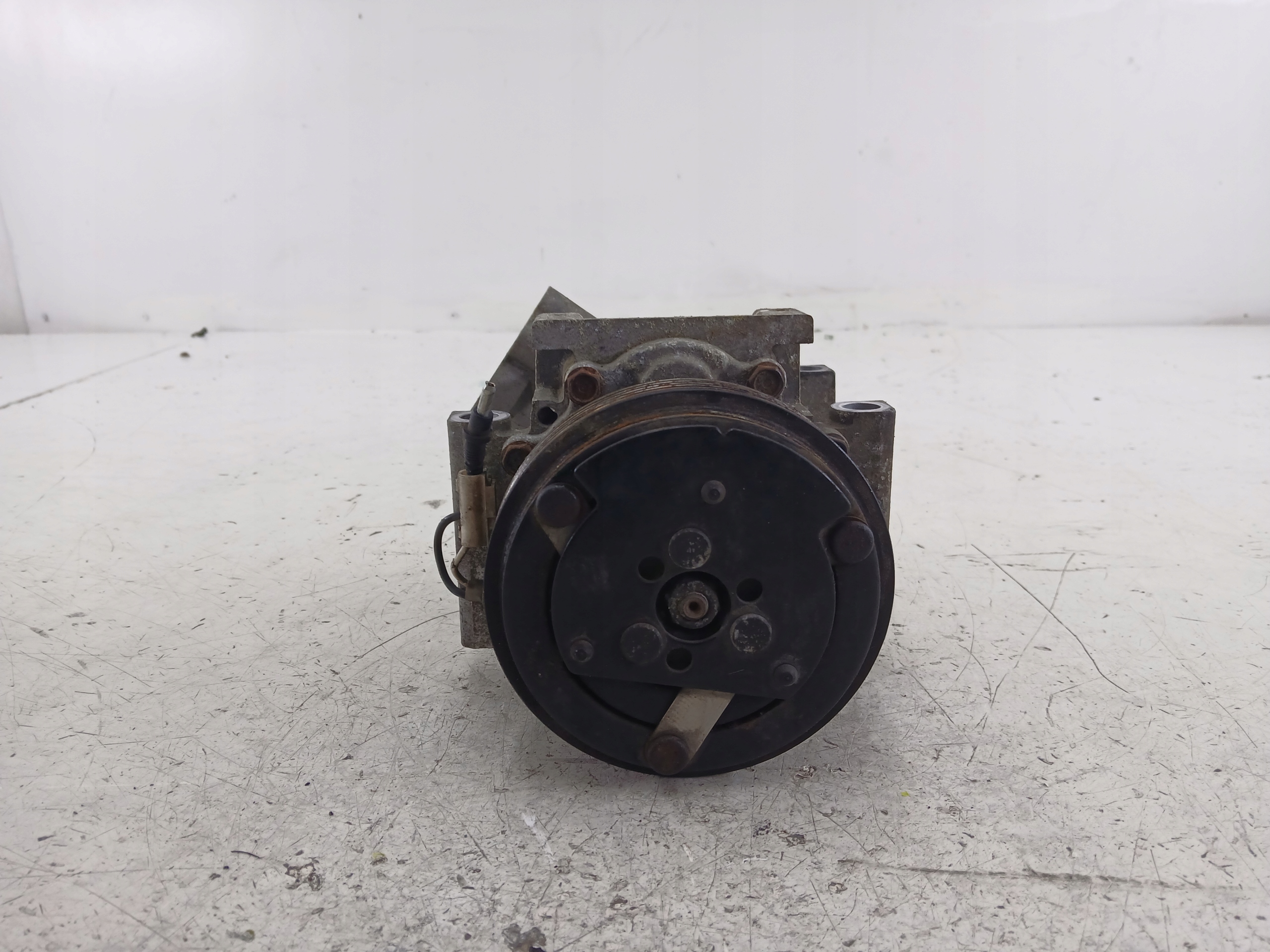 RENAULT CLIO II 1.2 kompressor klimaanlage 7700115830