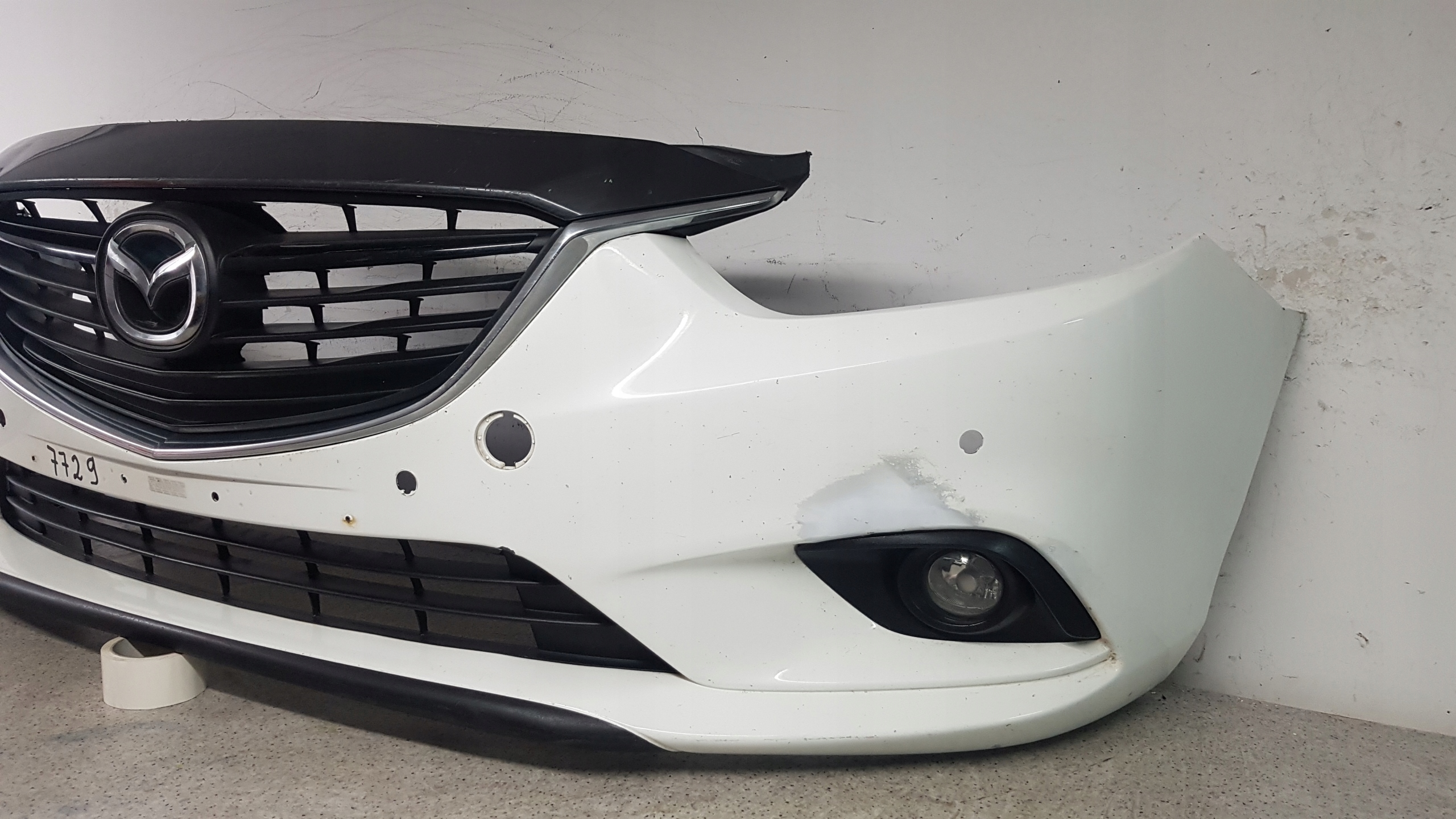 MAZDA 6 III GJ 2012 - bumper front 7729