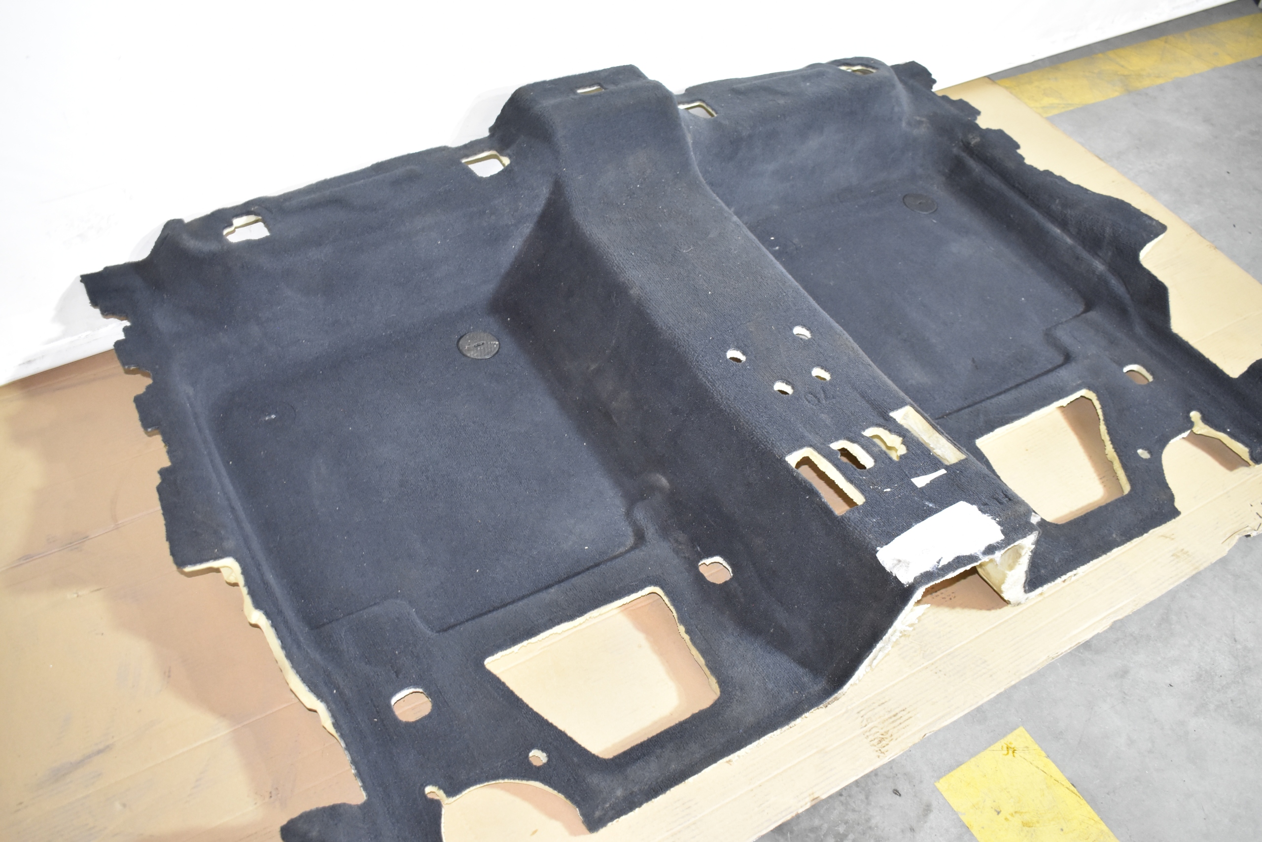IDEALNY carpet rear part rear BMW G70 1
