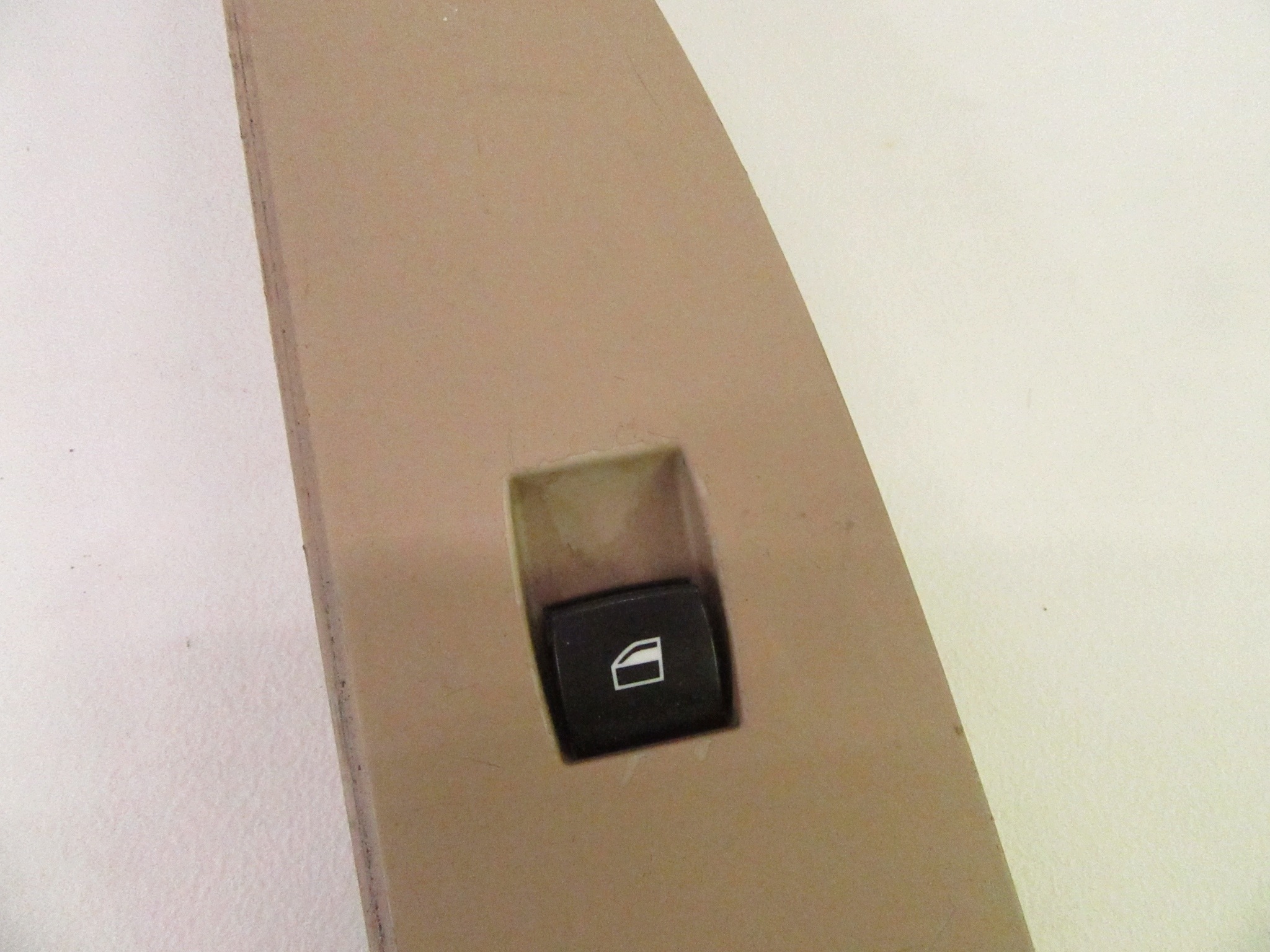 switch windows right front BMW e60 e61 sedan KOMBI EUROPA