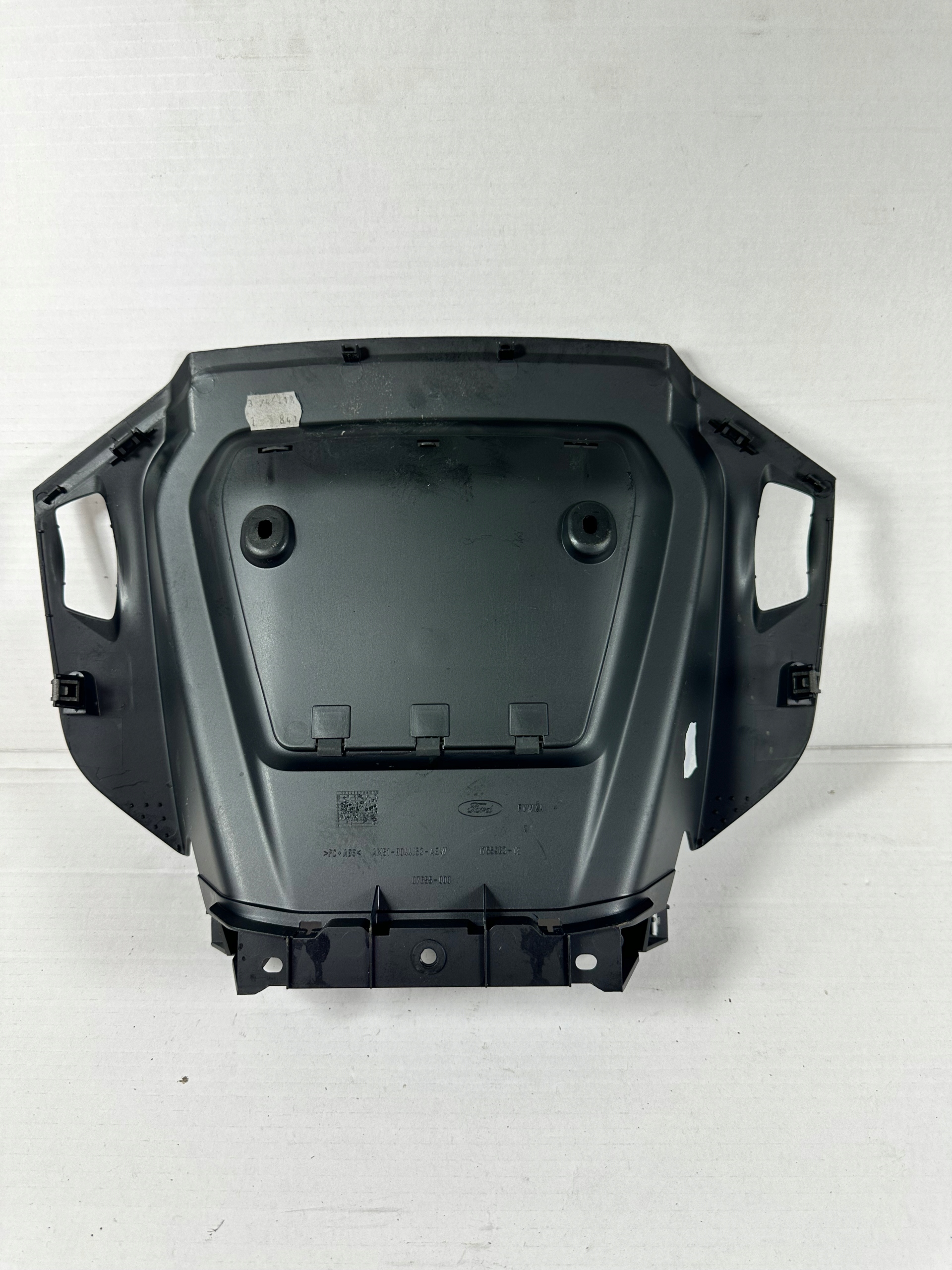 KUGA MK2 c-max полка консоль консоли AM51-R044J53-AEW