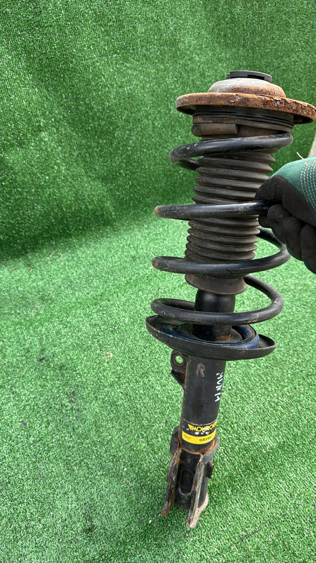 McPherson shock absorber spring SAAB 9-3 II 93 front front MONROE