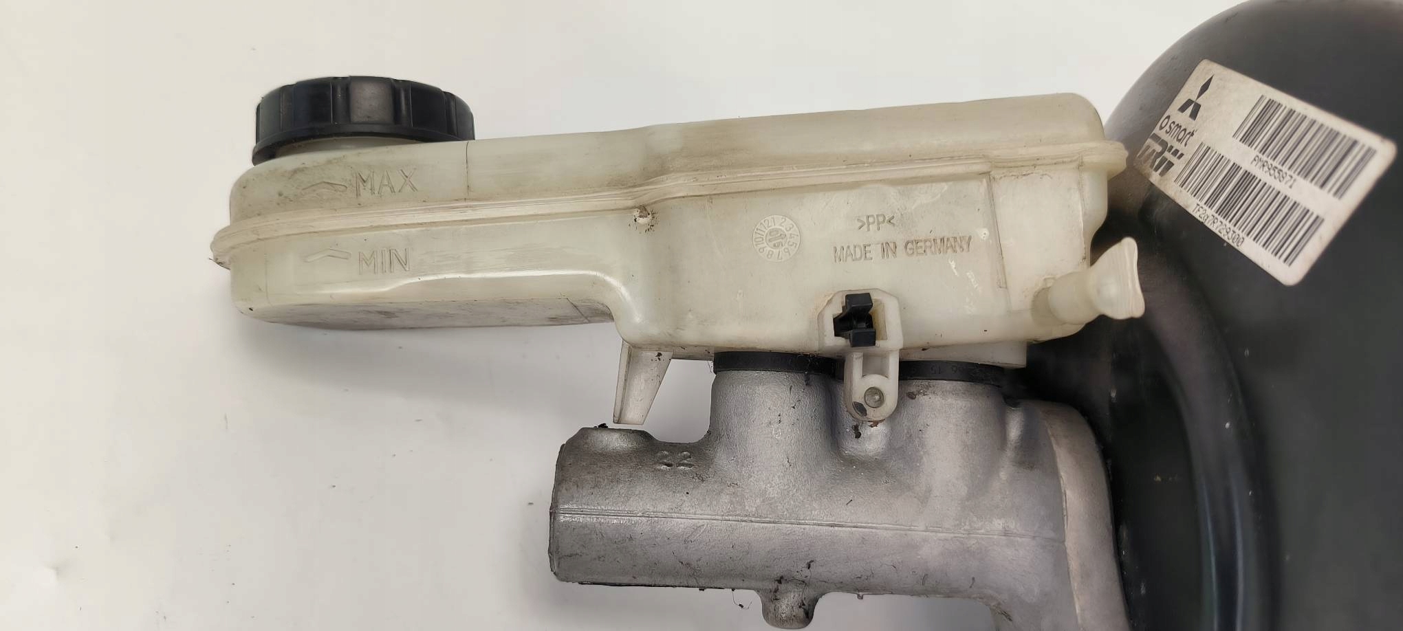 Servo bremsen PMR955871 MITSUBISHI COLT