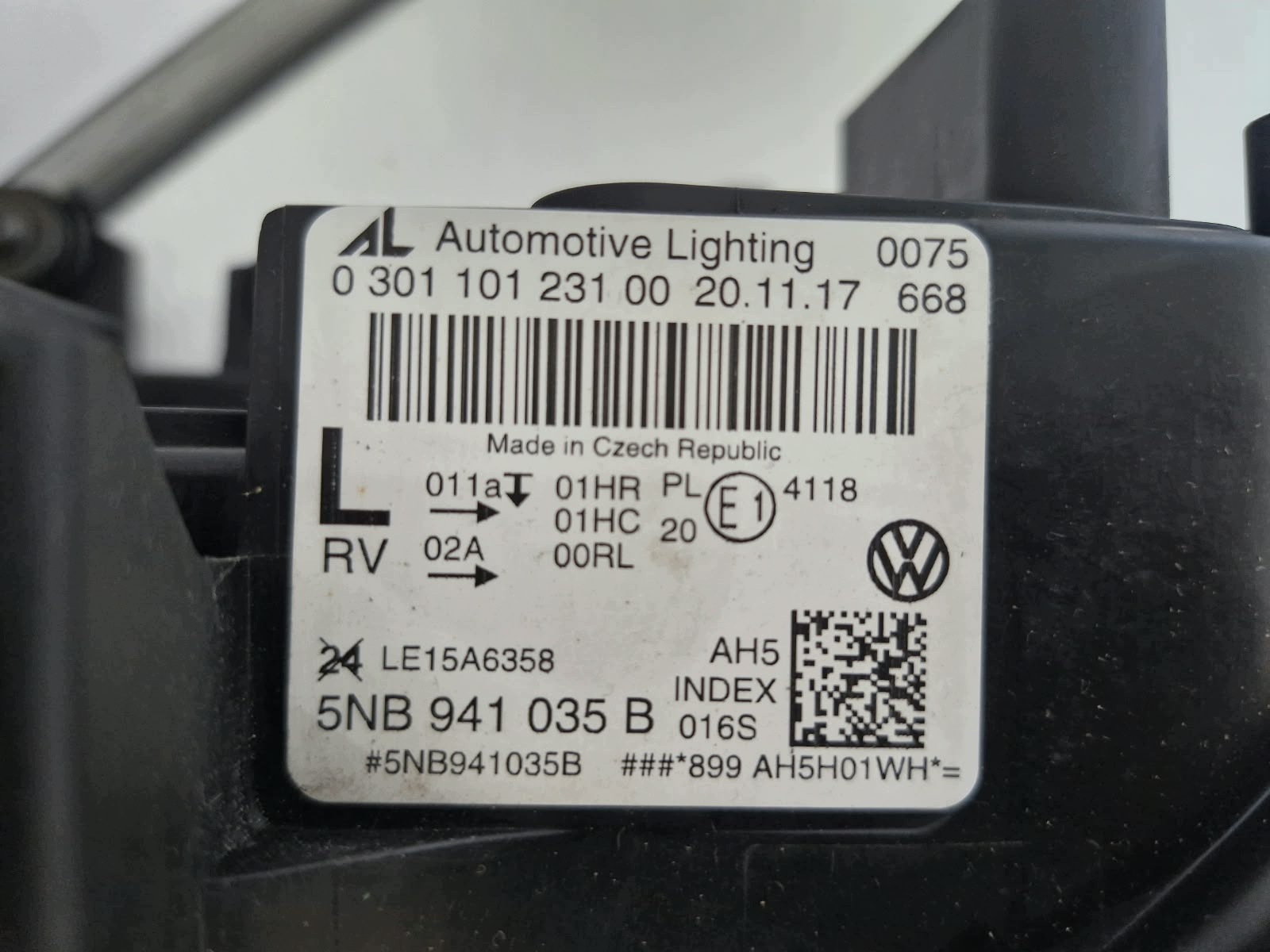 light left VW Tiguan II FULL LED