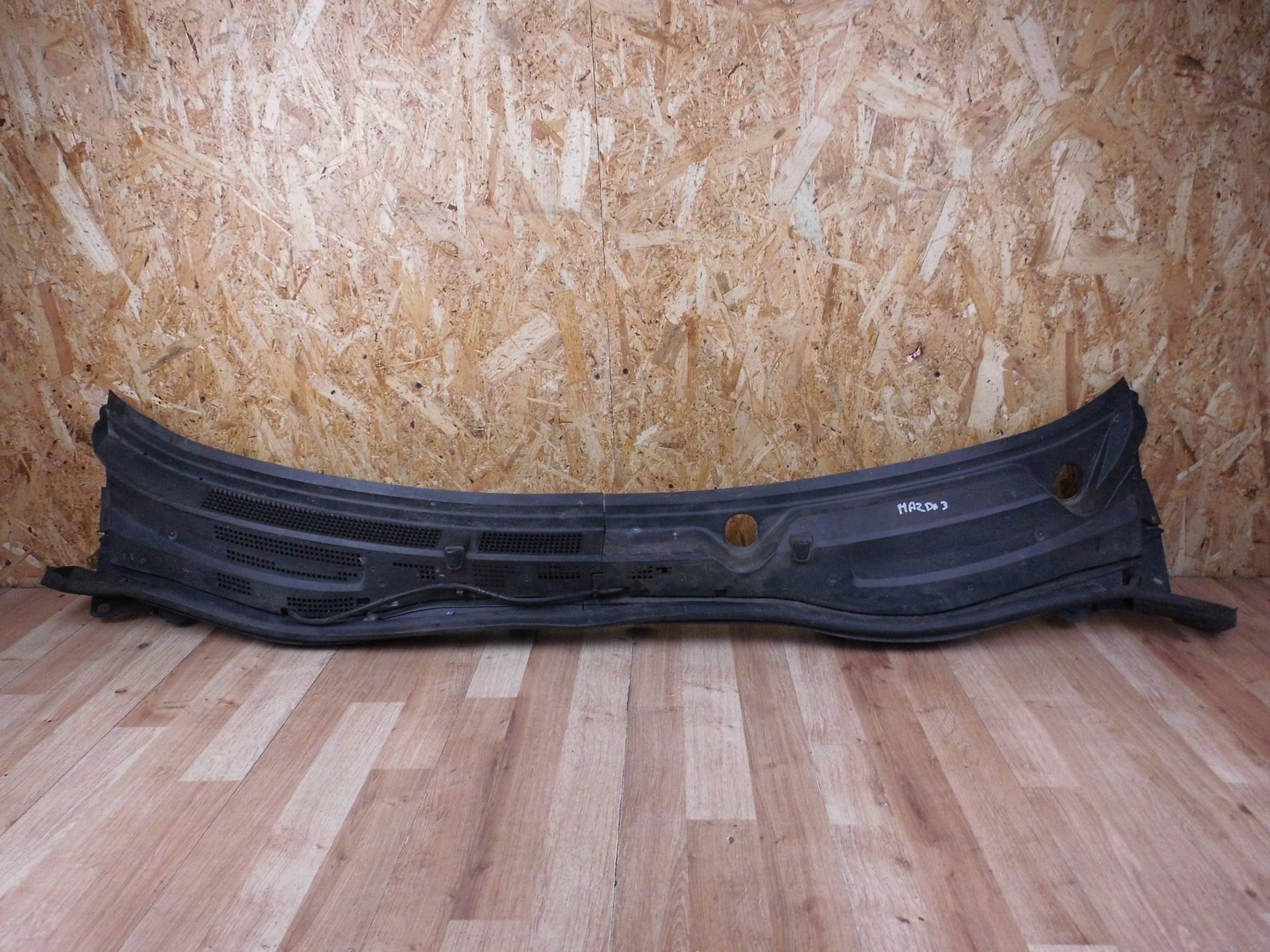 Mazda 3 III BM 2017-2017 torpedo left right front BHN9507S1 BHN9507P1