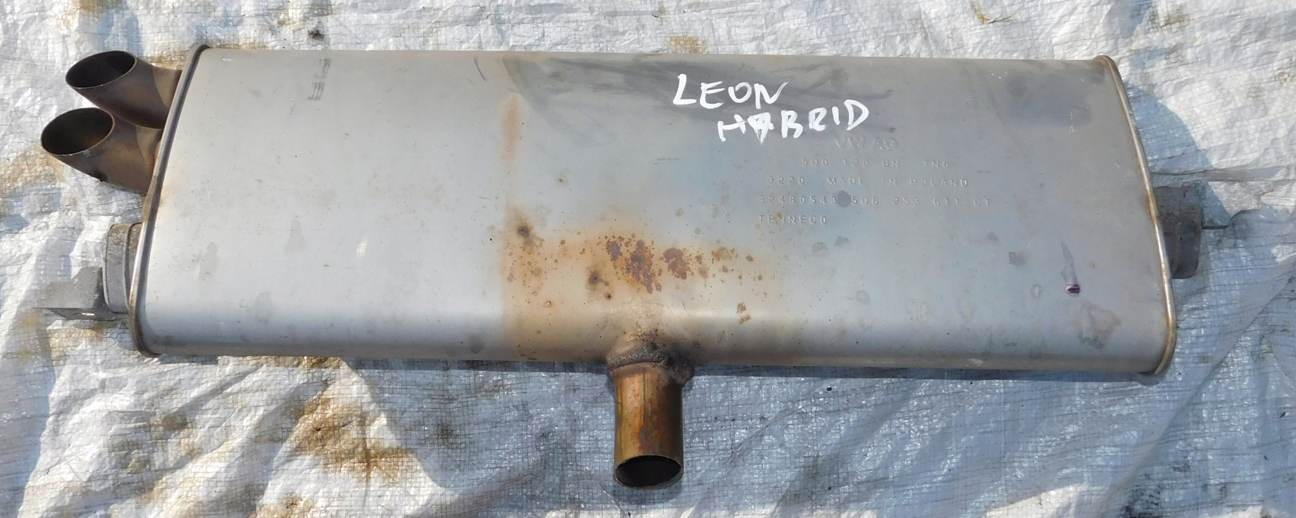 SEAT LEON 2020r 1.4 E-HYBRID TSI TŁUMIK KOŃCOWY 5Q6253611CT