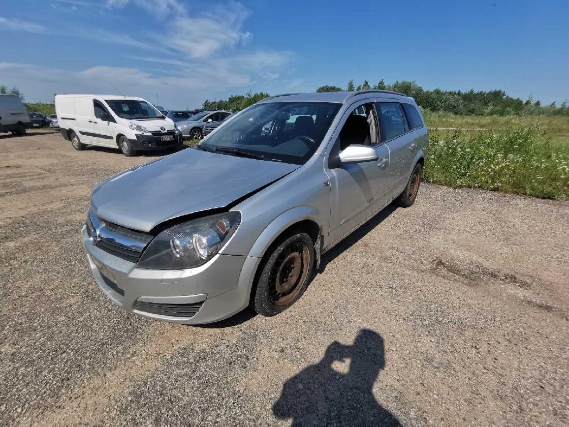 opel Astra шланг воды 2005 1.7л