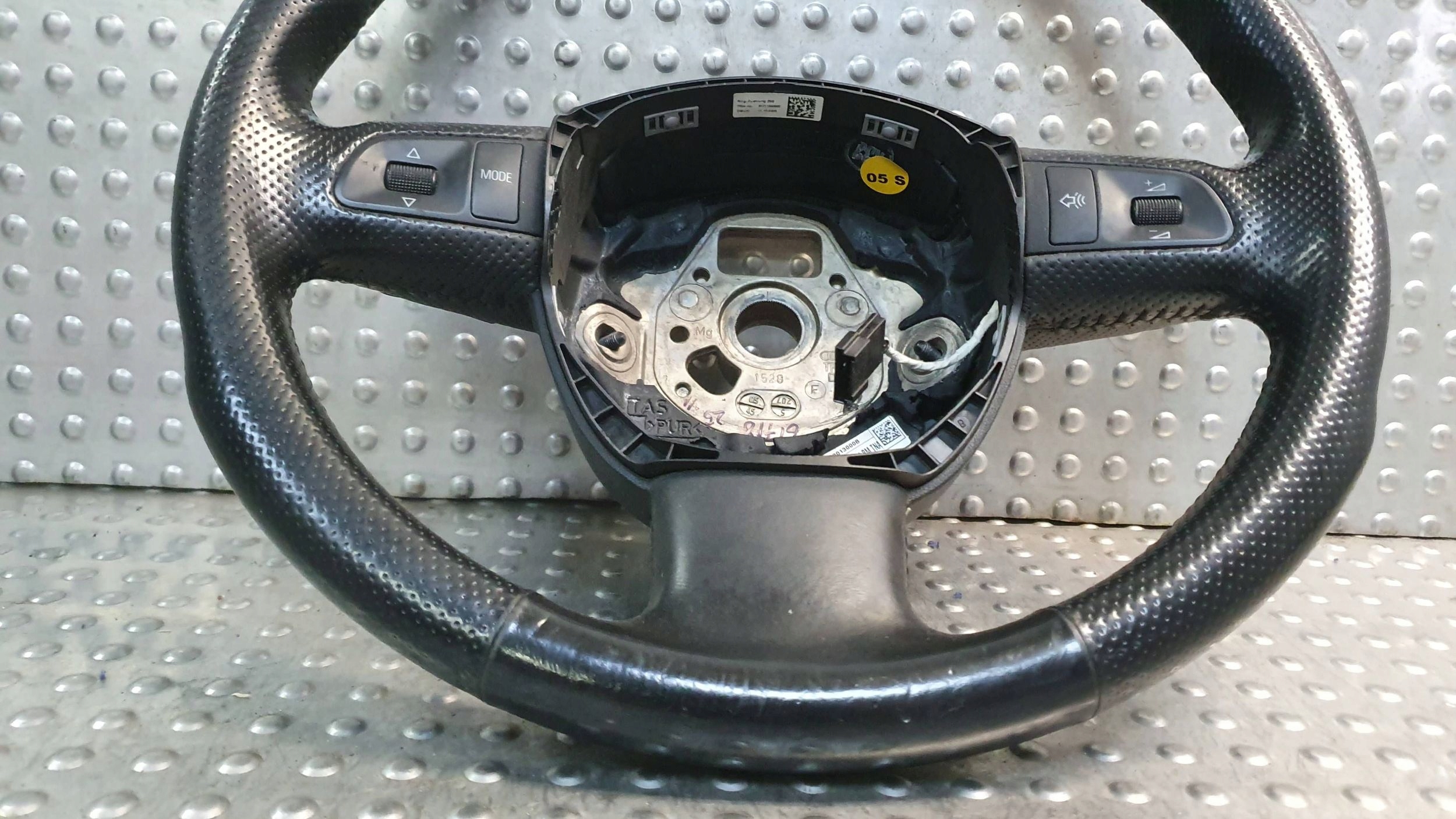 steering wheel, leather MULTIFUNKCJA with shifting AUDI A3 03- 8P0419091BM