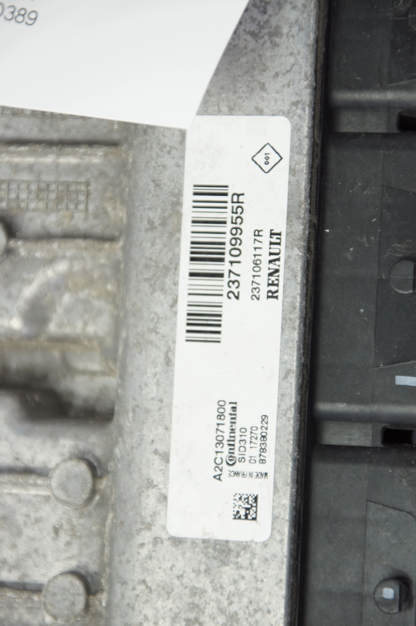 computer motore ECU 237109955R RENAULT MASTER III