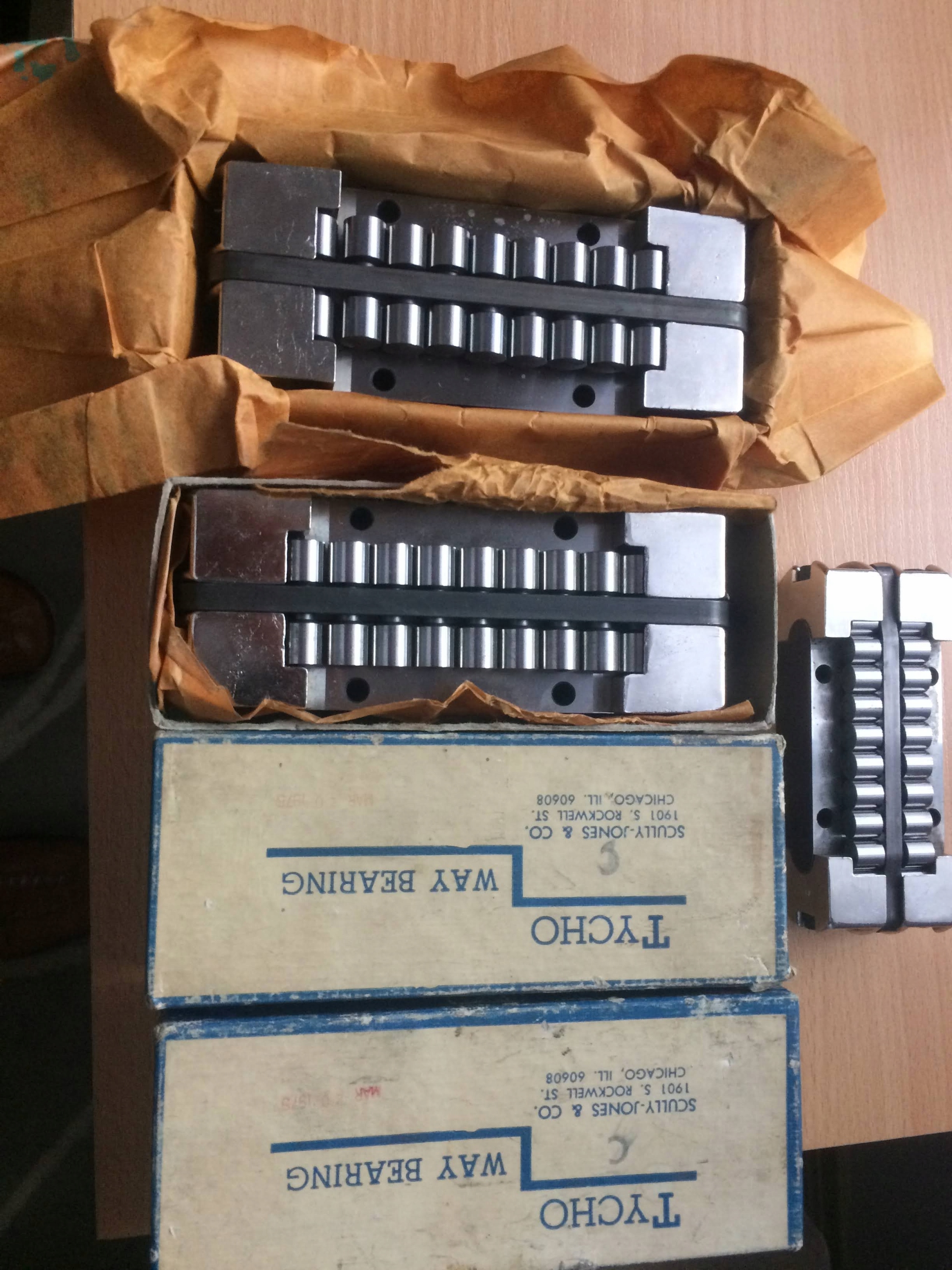 łożysko liniowe TYCHOWAY LINEAR BEARING 21200 NOWE (21200) • Cena