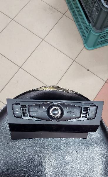 PANEL air conditioning devices 8K1820043AF AUDI A5 13