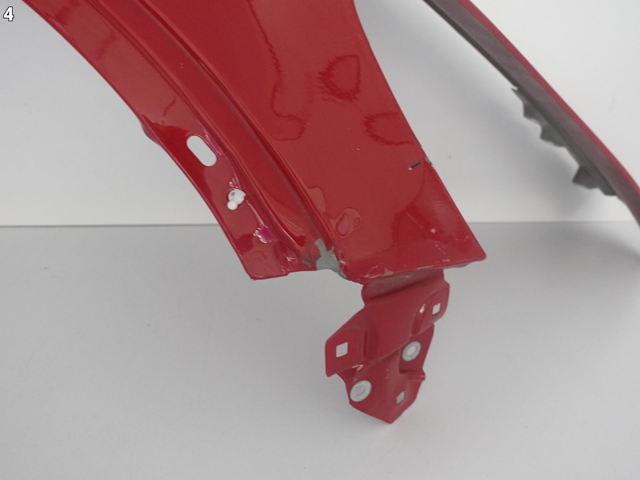 VOLVO C30 LIFT 10-12 fender right front