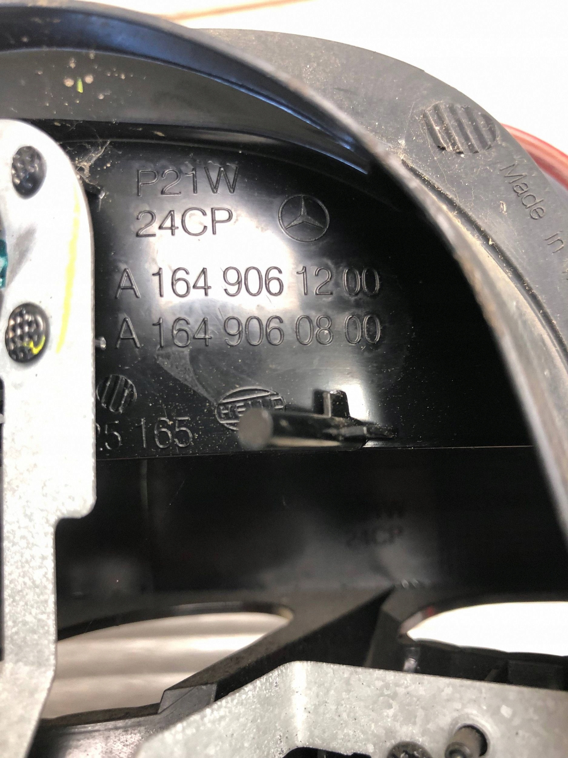 light right rear part MERCEDES ML W164 A1649061200