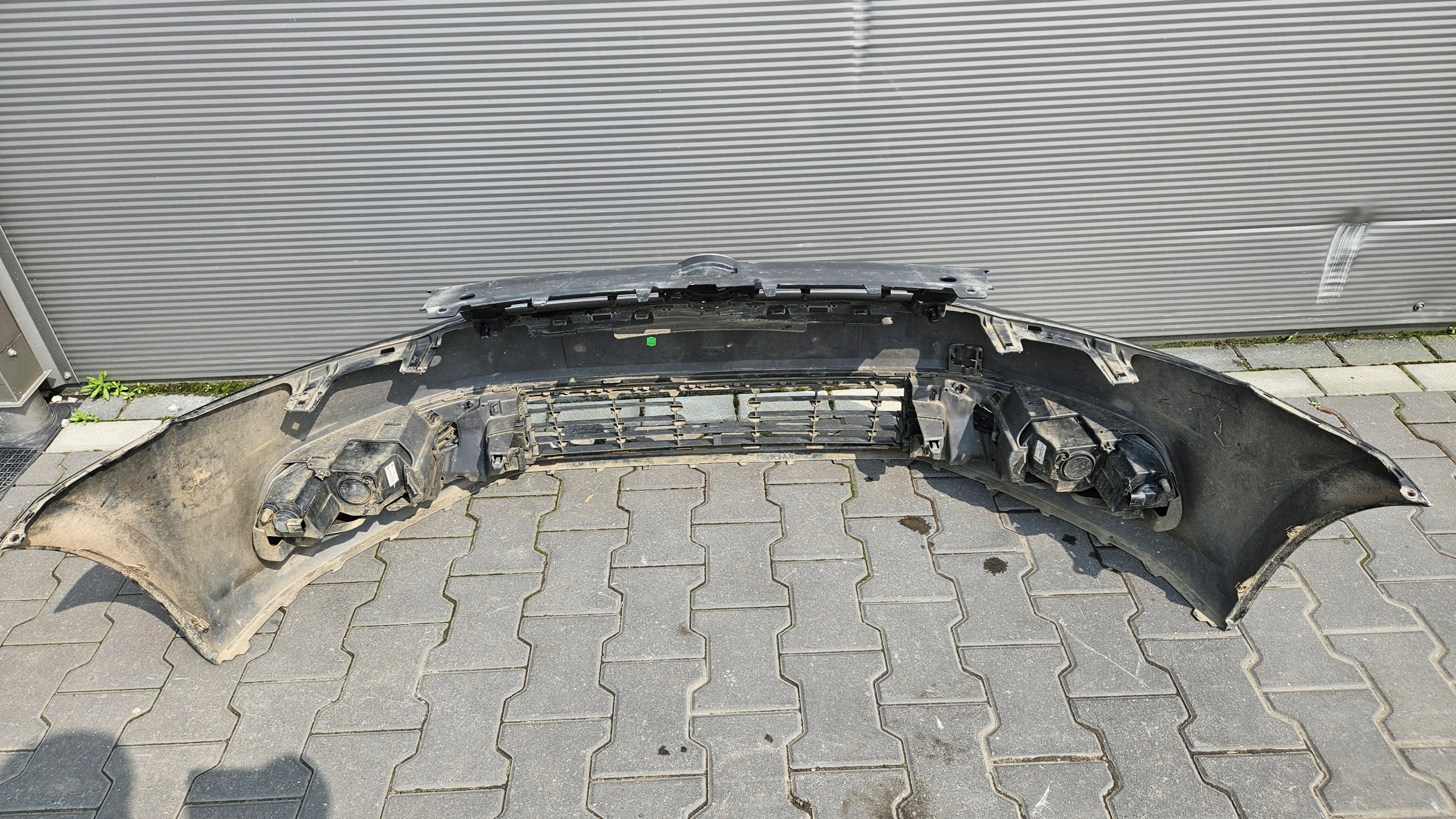 bumper front front VW POLO V 6R 6C OD 14R- KOD LAKIERU L041