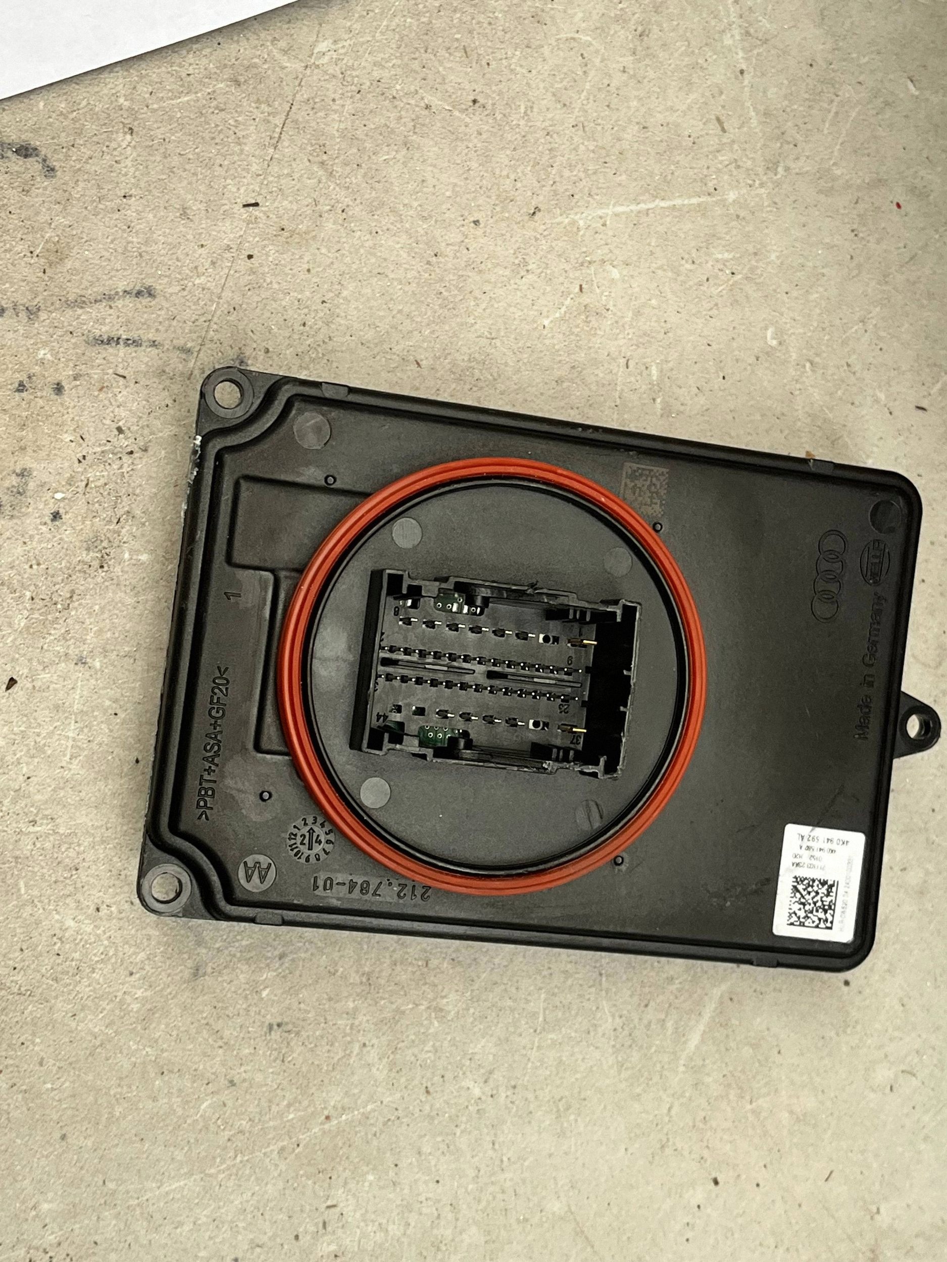 control unit LED REFLEKTORA AUDI A6 S6 C8 4K 4K0941592AL @M
