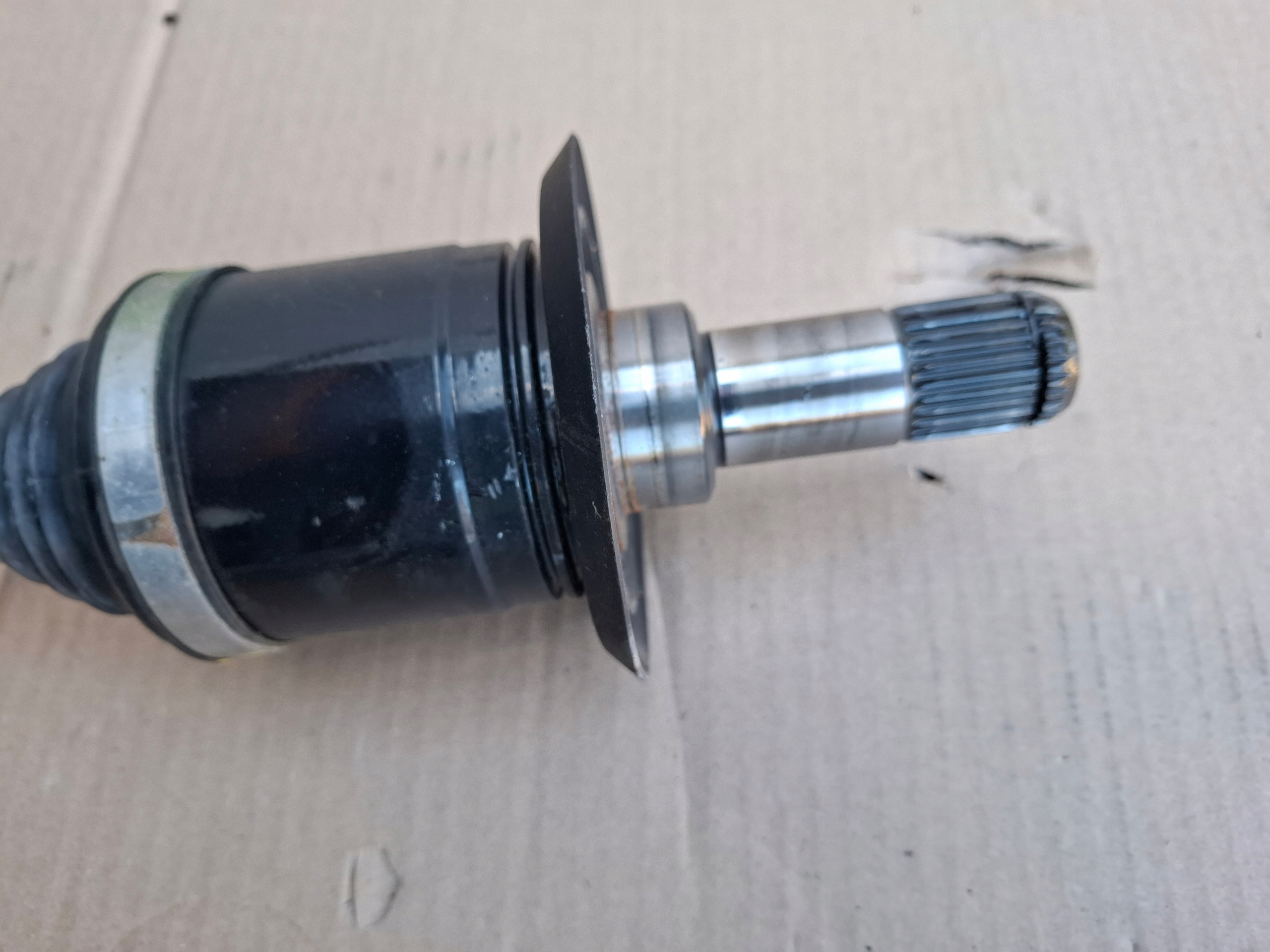 BMW G20 G21 G22 semi-axis rear right 8482604