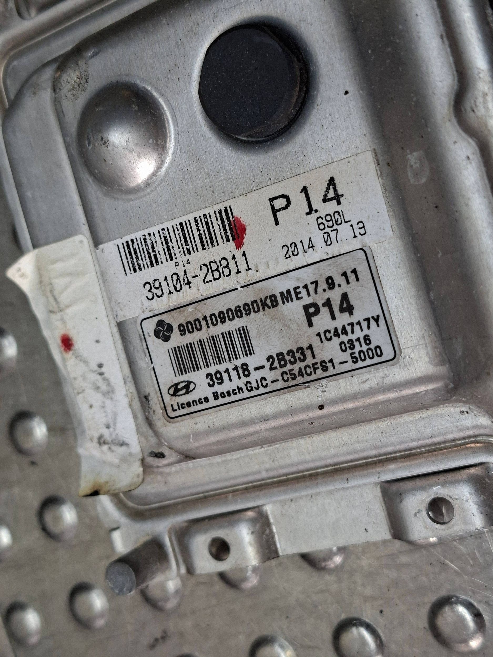 computer centralina motore HYUNDAI IX20 10-19 1.4 e 39118-2B331