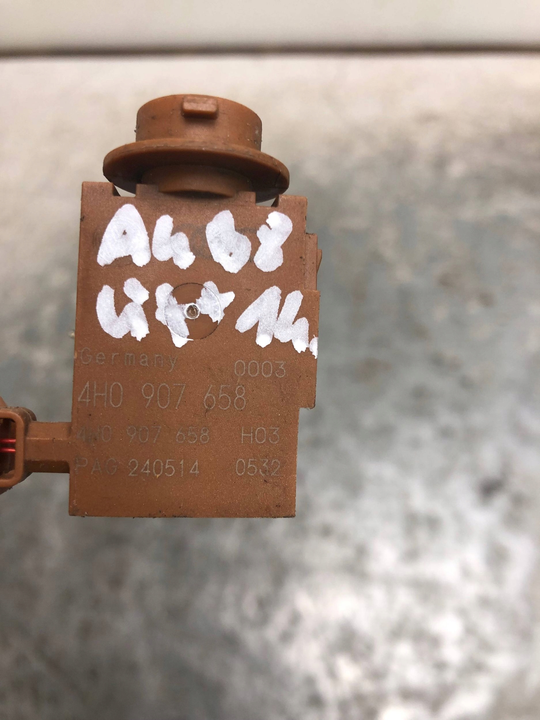Sensor JAKOSCI luft AUDI A4 B8 LIFT Sedan 4H0907658