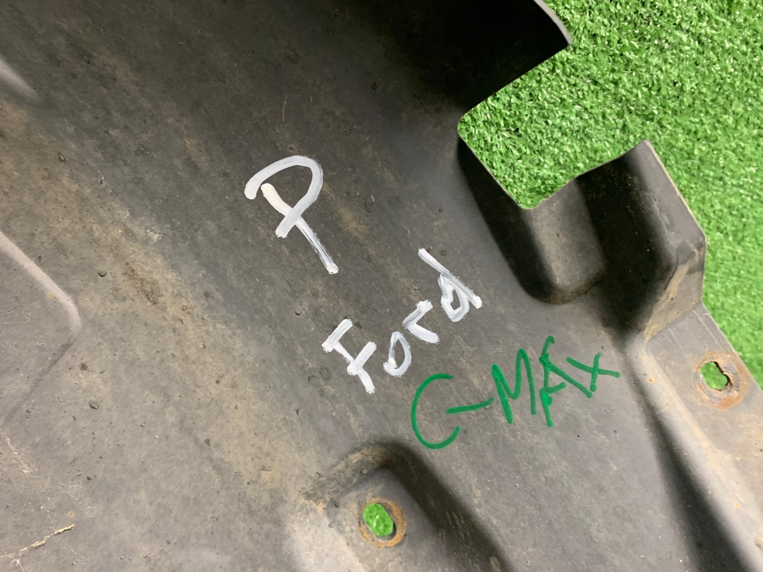 FORD C-MAX MK3 mudguard front right AM51-R16114-BE