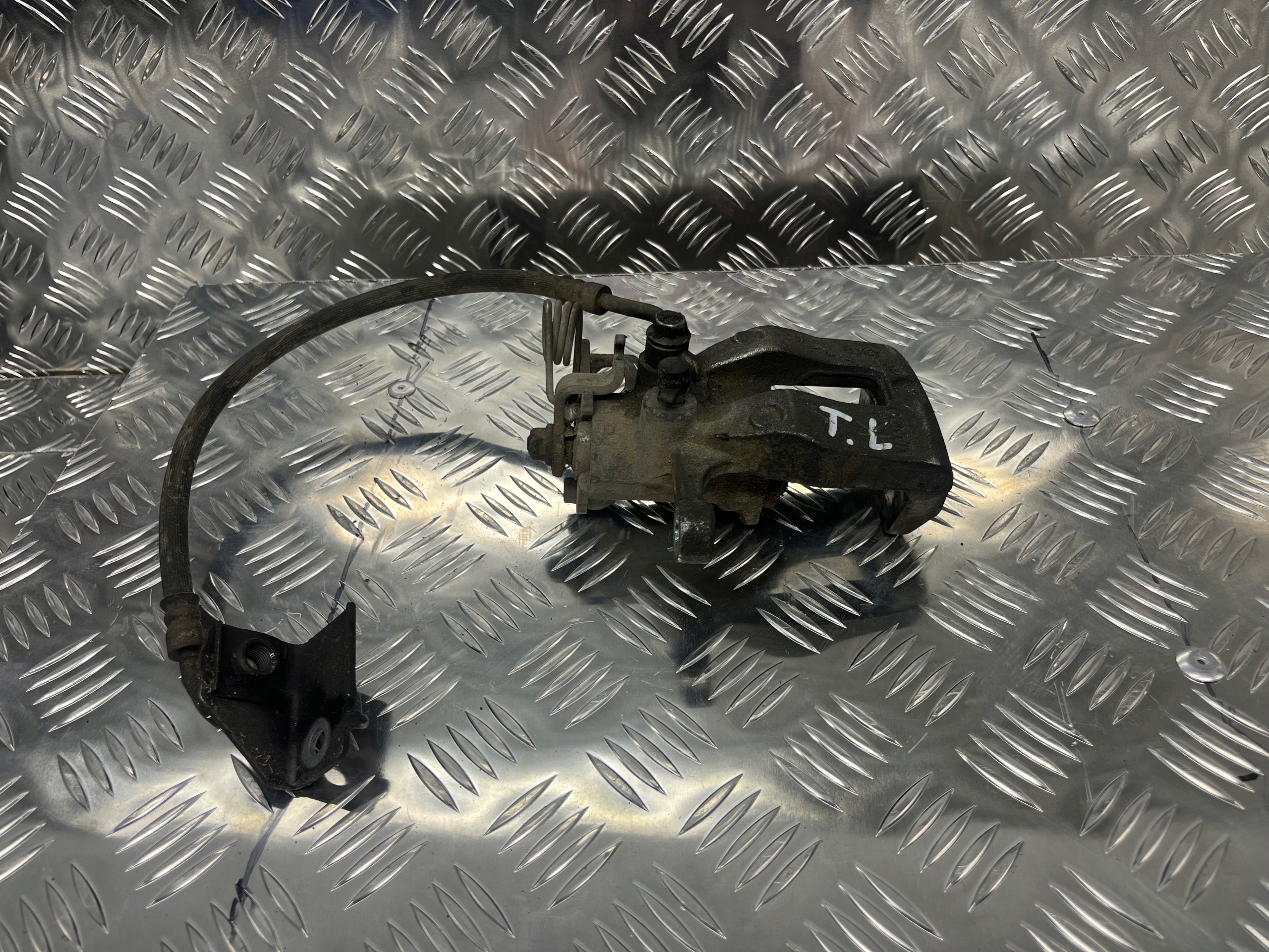 caliper brake left rear part rear KIA STONIC 2018 1.0 T-GDI